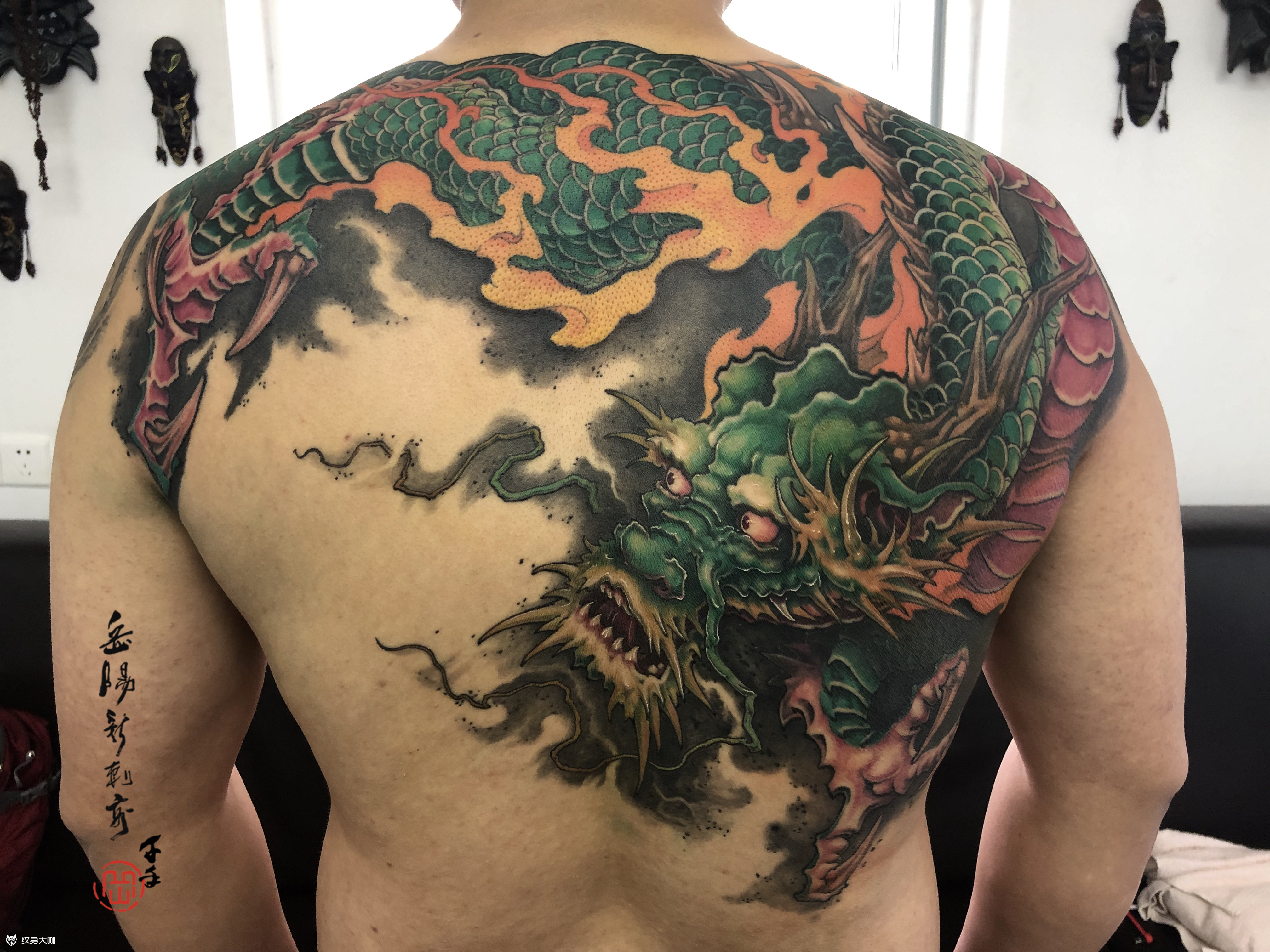 满背貔貅纹身手稿ps效果_上海纹身 上海纹身店 上海由龙纹身2号工作室