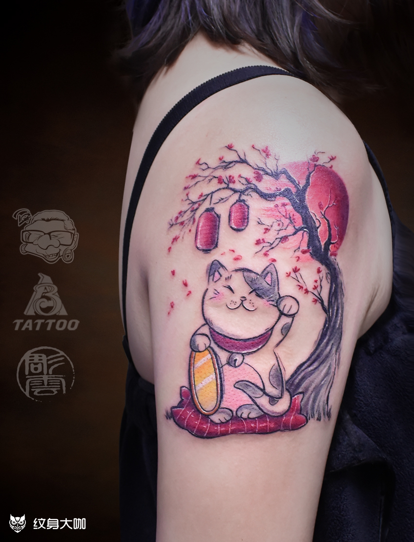 我是a3tattoo雕哥刺青经理招财猫纹身图案手臂水彩招财猫樱花树日式