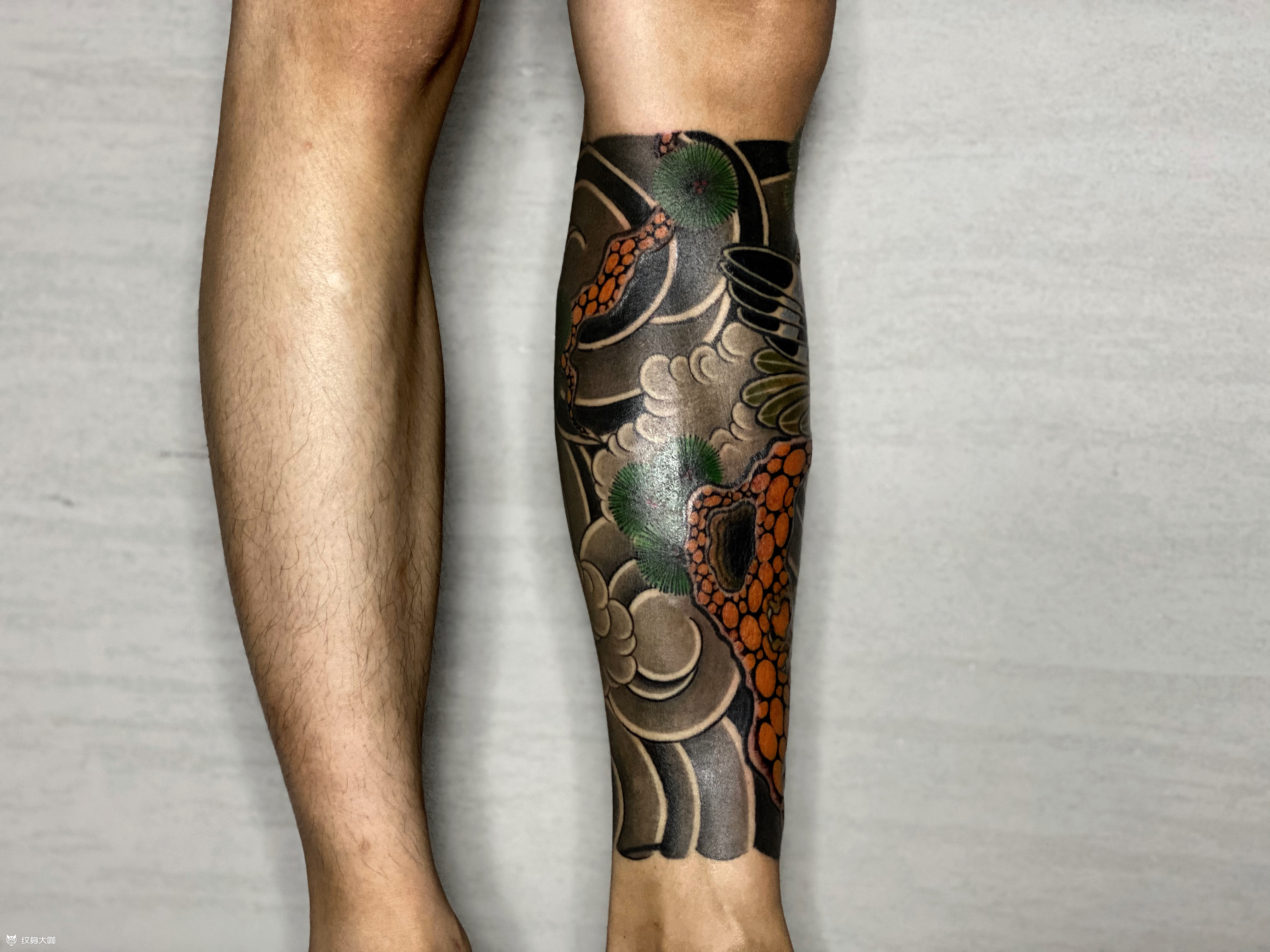 小腿小清新篮球英文字纹身图案 - 深圳纹彩刺青