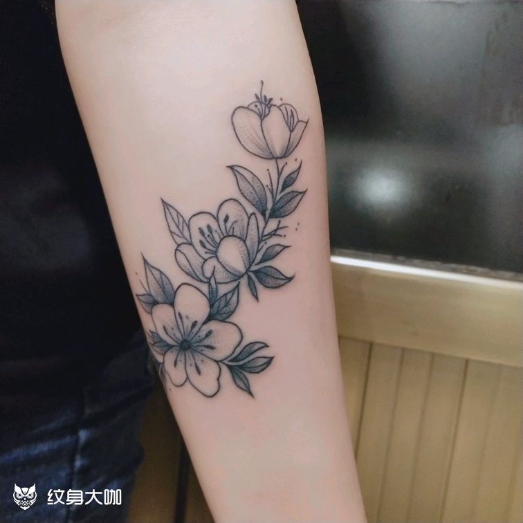 素花_纹身图案手稿图片_王冰的纹身作品集