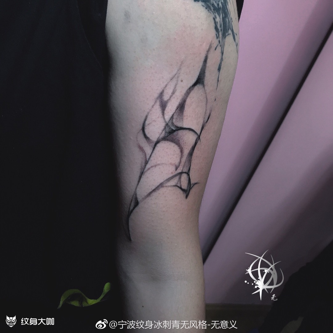 烟雾_纹身图案手稿图片_啊冰的纹身作品集