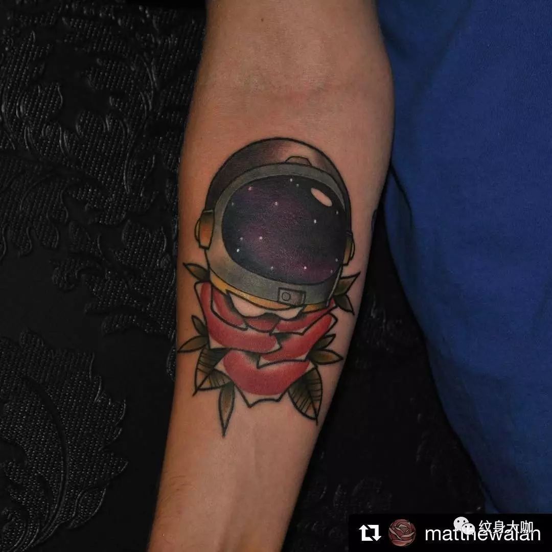纹身图案素材第417期：宇航员_纹身百科 - 纹身大咖