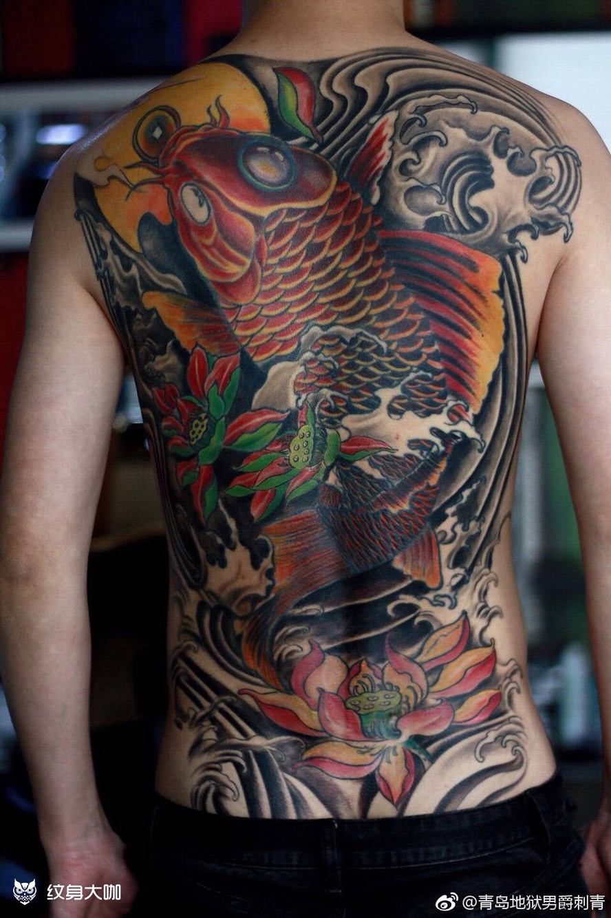 满背鲤鱼_纹身图案手稿图片_hellboy-tattoo的纹身