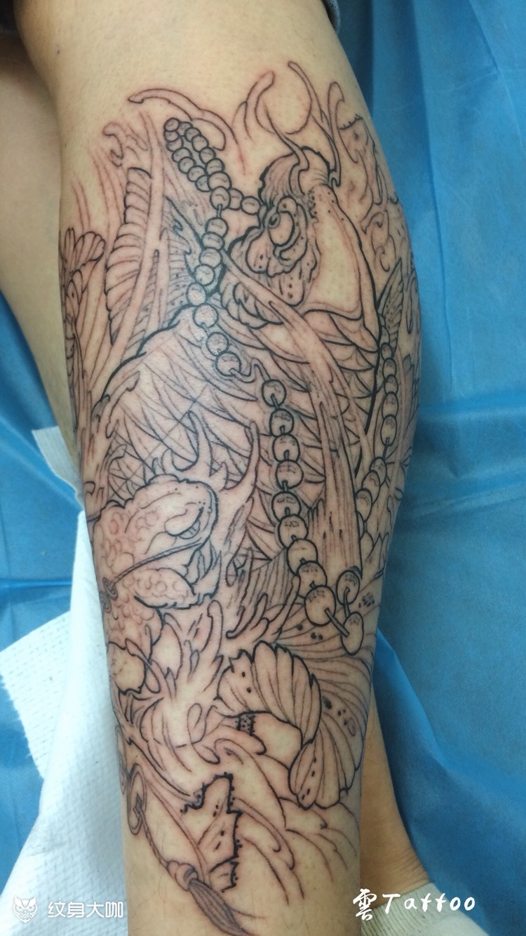 传统小腿鲤鱼_纹身图案手稿图片_李云的纹身作品集