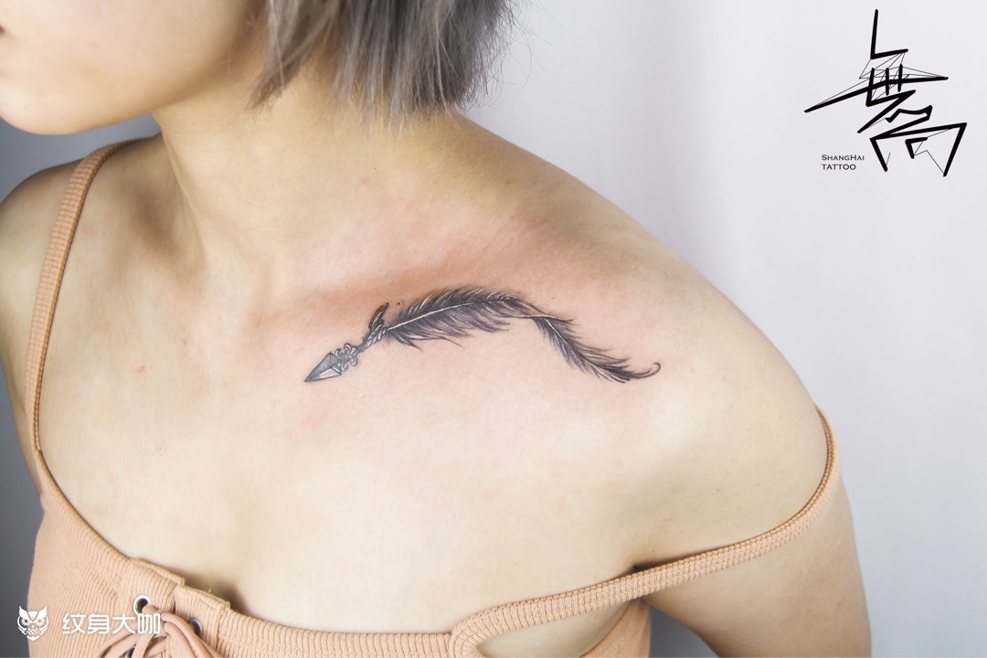 肩膀部位 羽毛_纹身图案手稿图片_老张的纹身作品集