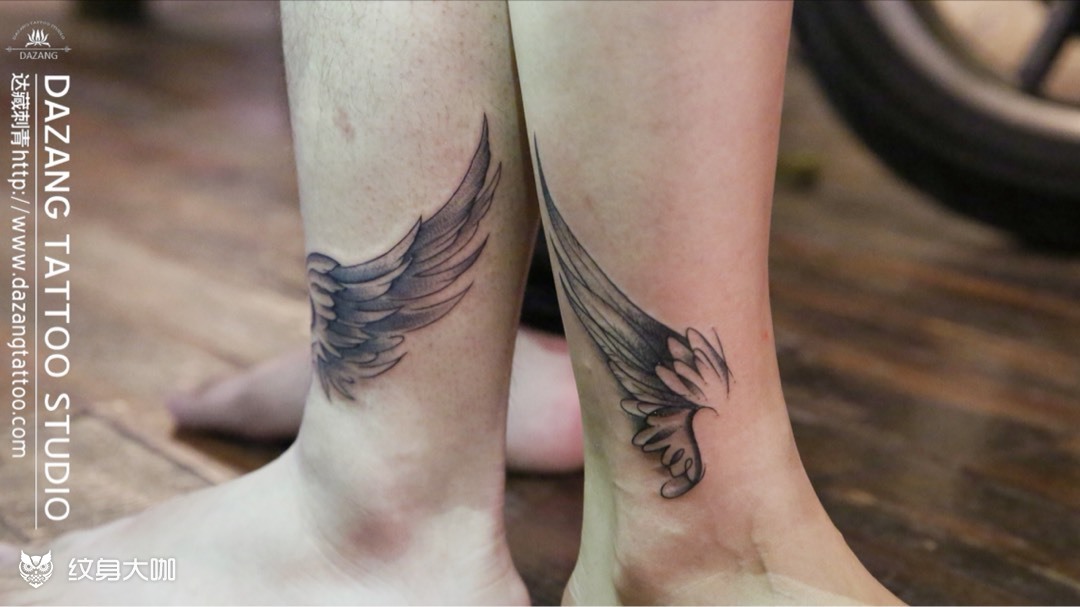 情侣纹身翅膀