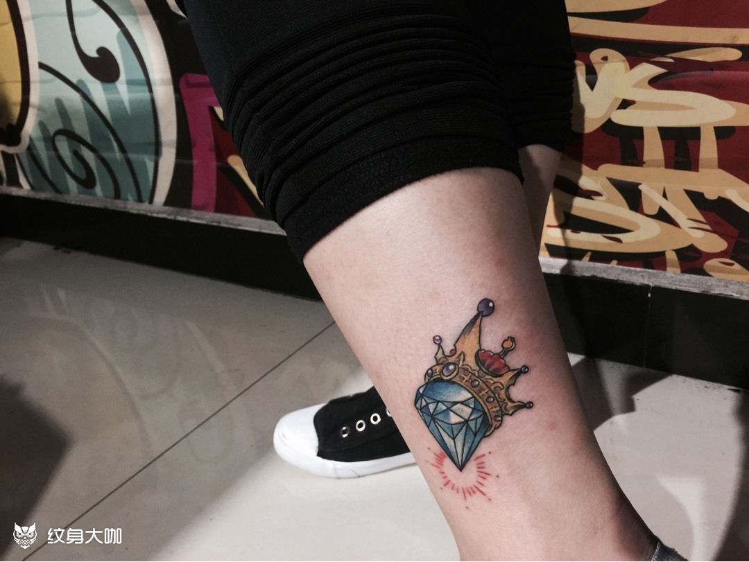 钻石皇冠_纹身图案手稿图片_灰师的纹身作品集