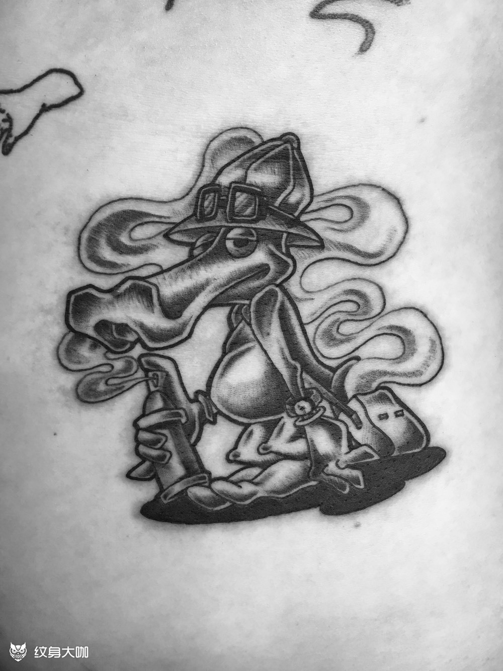 嘻哈鸭嘴兽_纹身图案手稿图片_廿一的纹身作品集