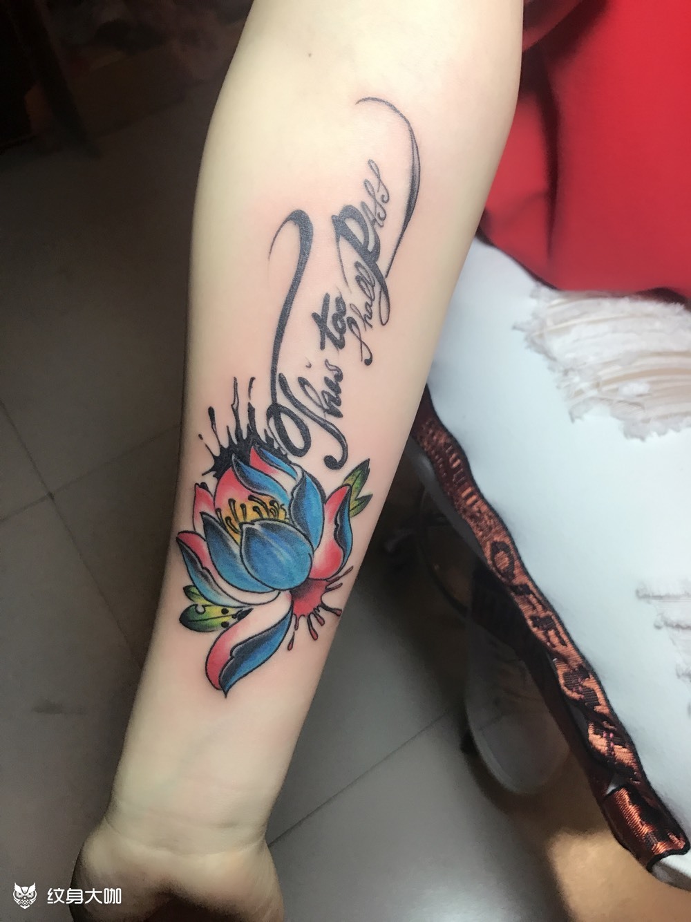 彩色荷花_纹身图案手稿图片_刘勇的纹身作品集