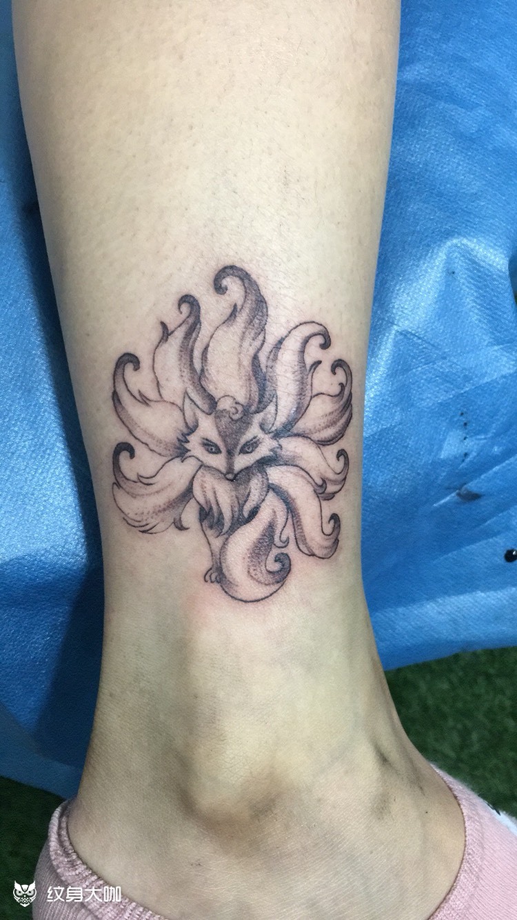 九尾狐_纹身图案手稿图片_叶强的纹身作品集