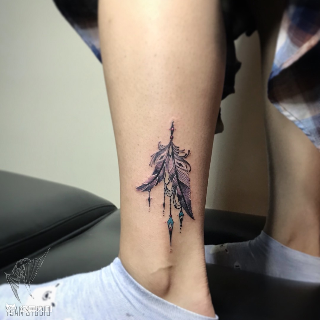 羽毛吊坠_纹身图案手稿图片_袁帅的纹身作品集