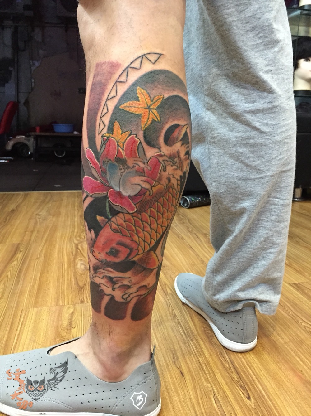 小腿鲤鱼_纹身图案手稿图片_老萌的纹身作品集