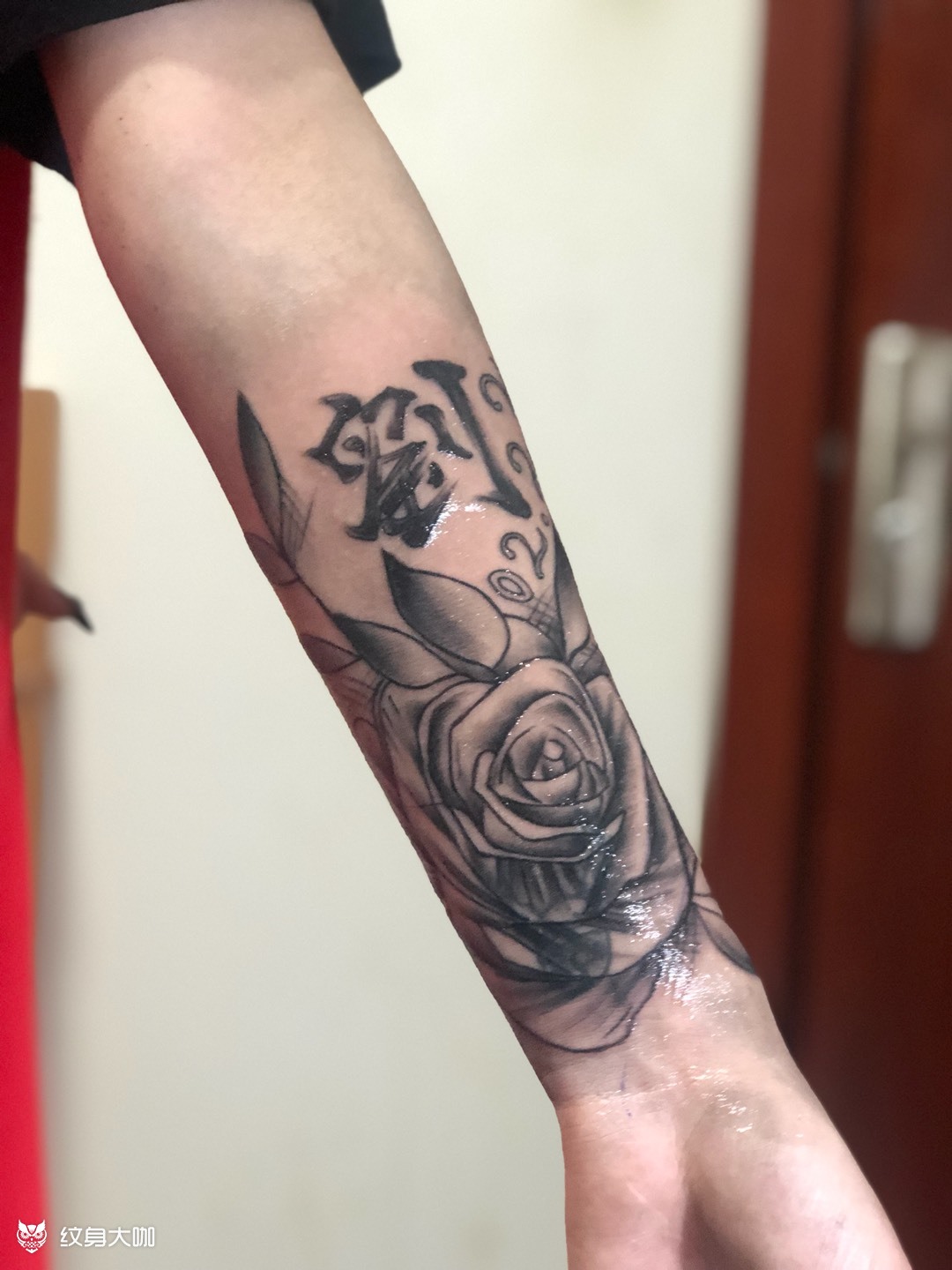 遮盖作品玫瑰汉字_纹身图案手稿图片_big baby 的纹身作品集