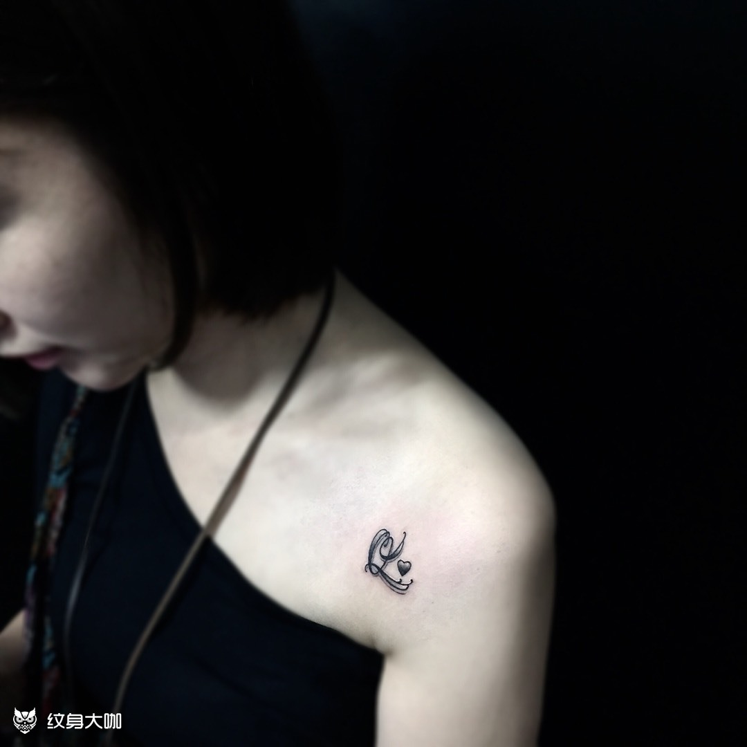 q字母_纹身图案手稿图片_王志刚的纹身作品集