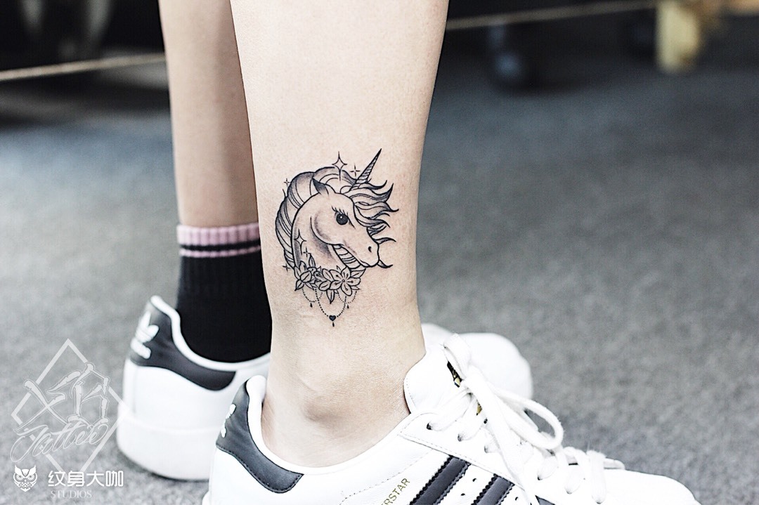独角兽_纹身图案手稿图片_潘文帮的纹身作品集