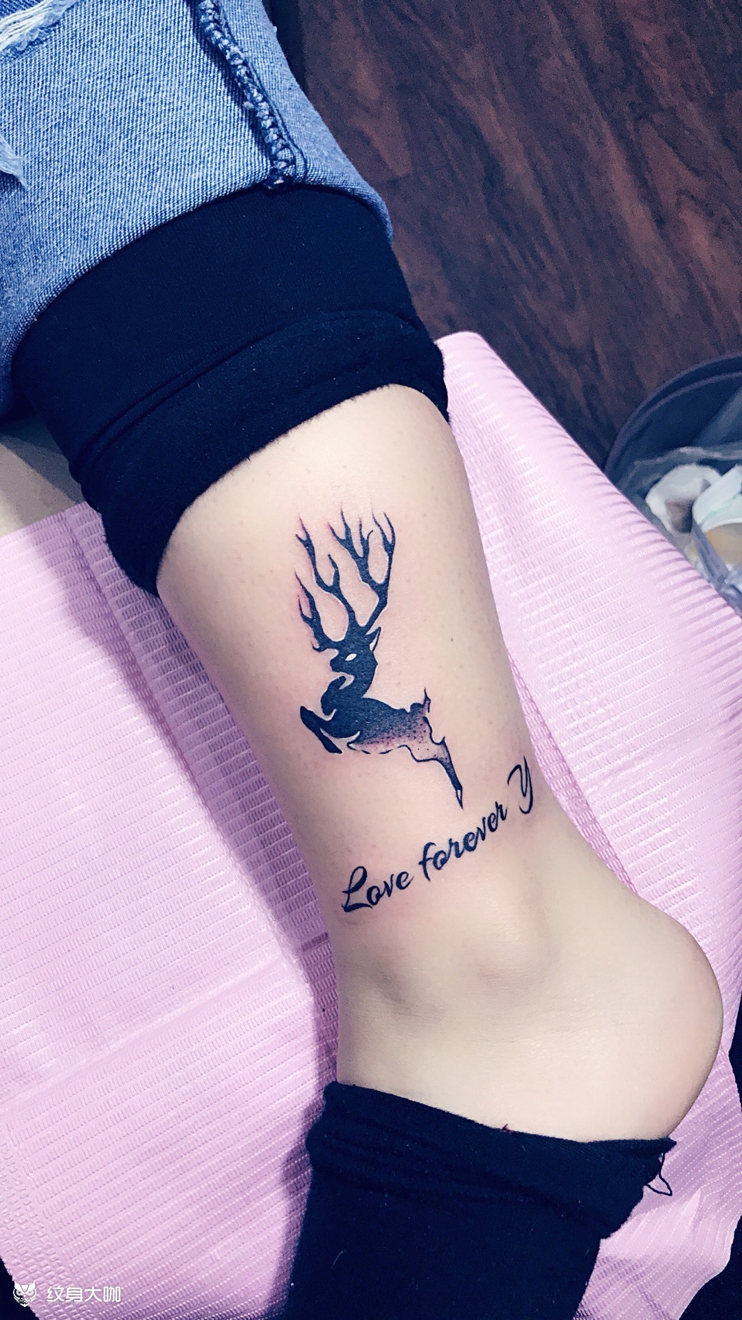 脚踝鹿04_纹身图案手稿图片_陈美驰的纹身作品集