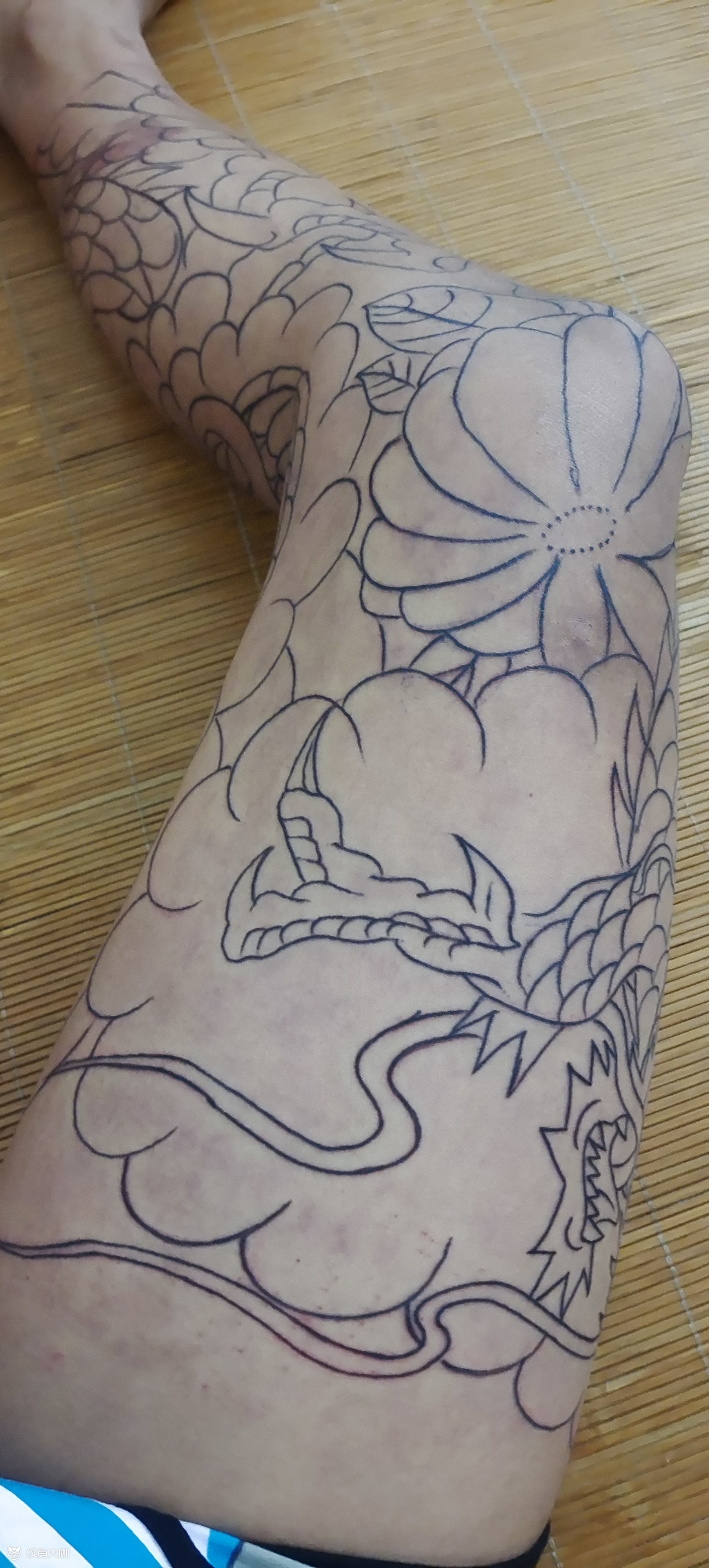 盘龙腿_纹身吧社区 - 纹身大咖