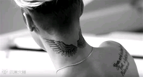 求贾斯汀比伯颈部翅膀纹身手稿 _纹身吧社区 - 纹身大咖