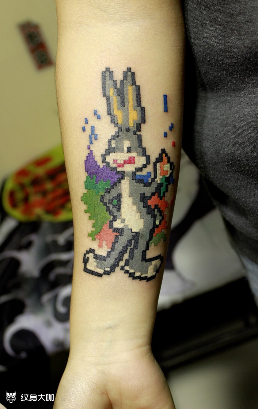 像素兔八哥_纹身图案手稿图片_阿龙的纹身作品集