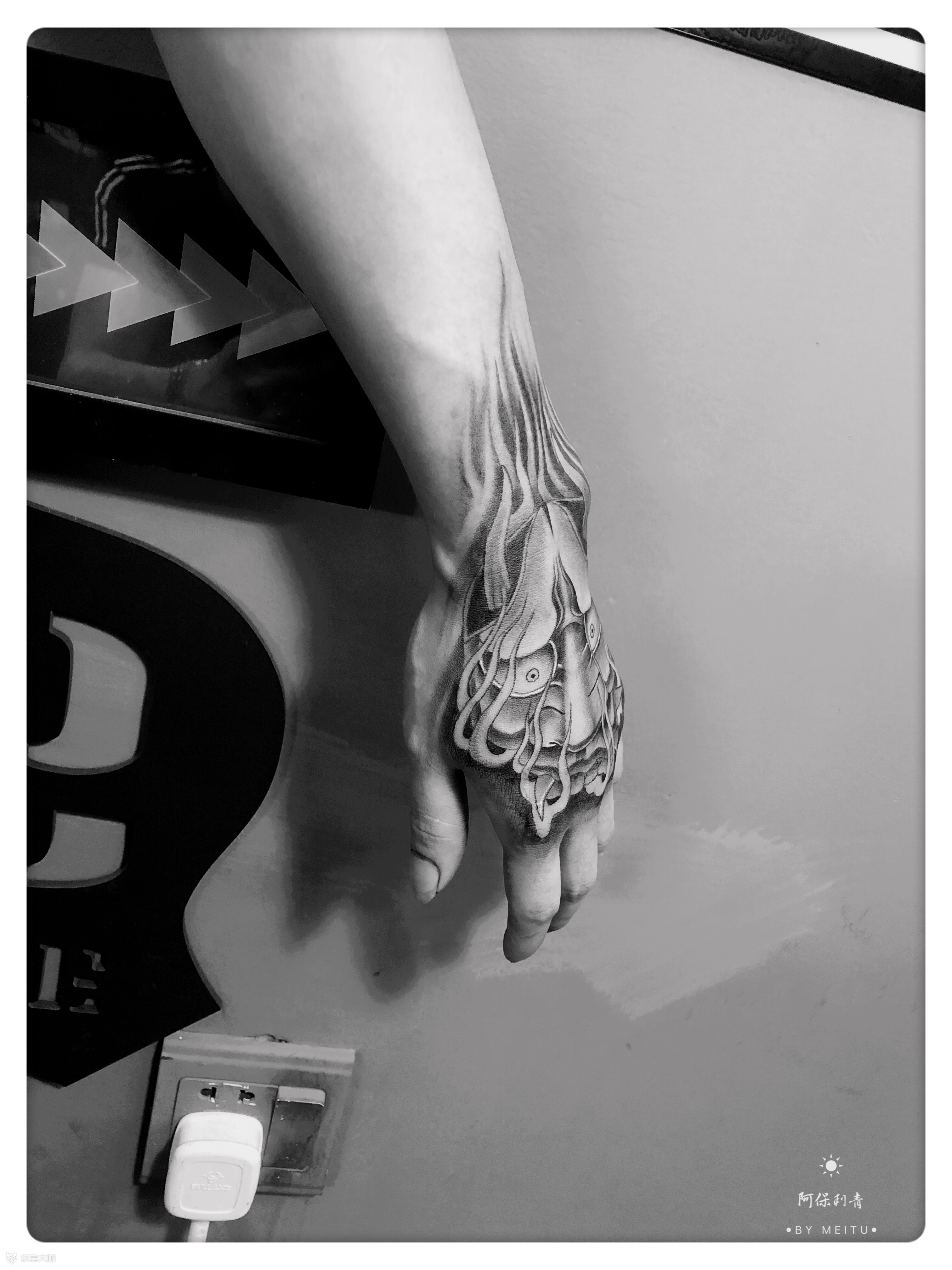 手背般若_纹身图案手稿图片_罗保的纹身作品集