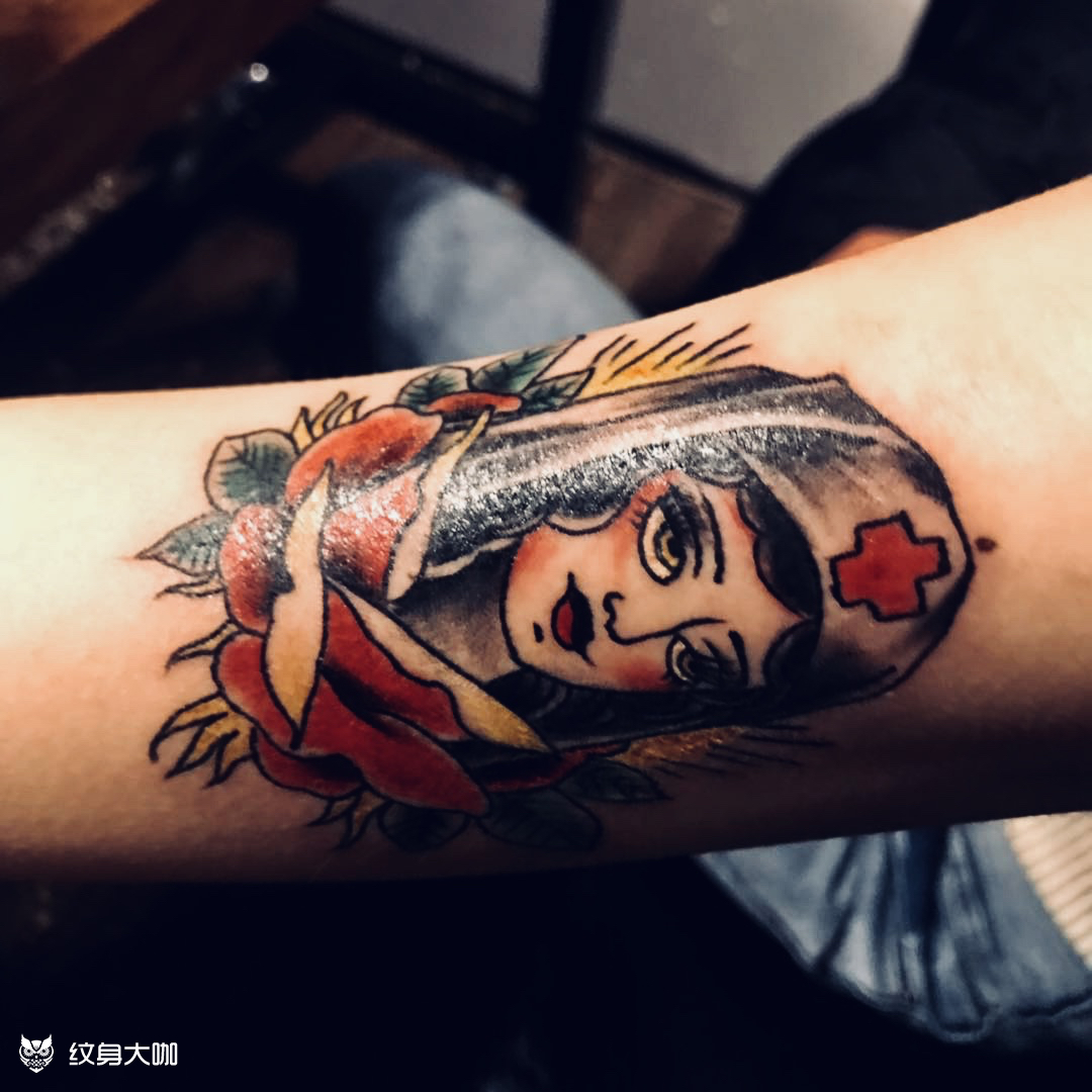 修女_纹身图案手稿图片_化祥云的纹身作品集