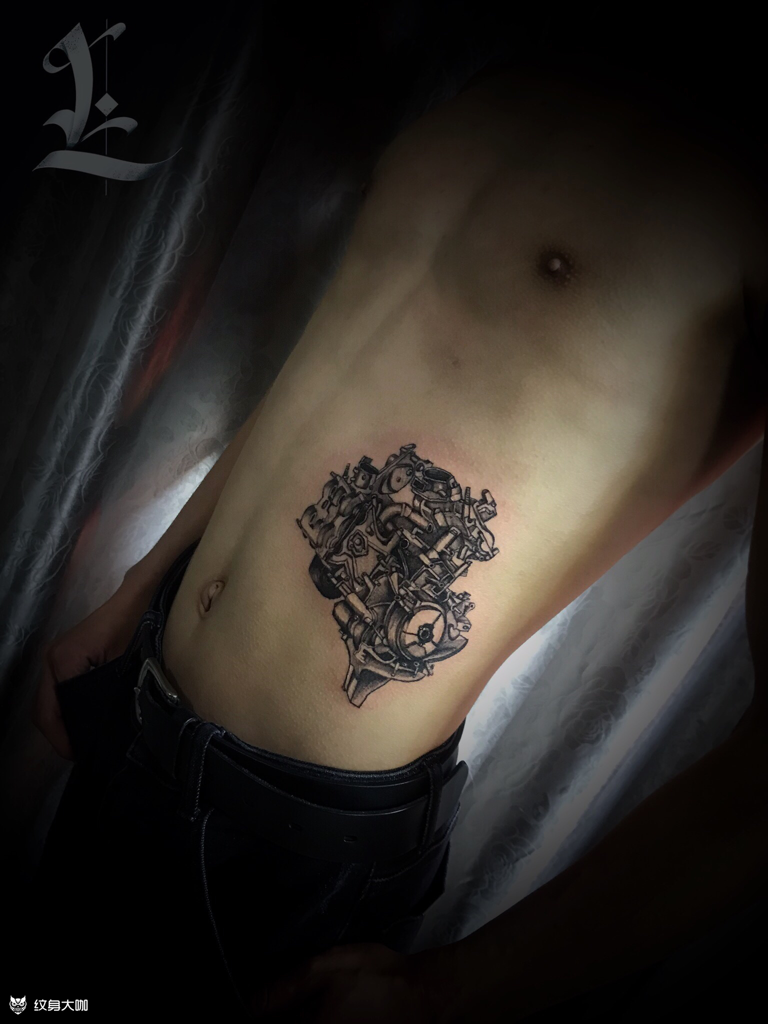 杜卡迪发动机这是一个对杜卡迪_纹身吧社区 - 纹身大咖