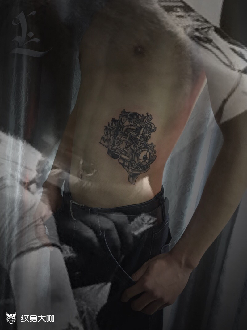 杜卡迪发动机这是一个对杜卡迪_纹身吧社区 - 纹身大咖