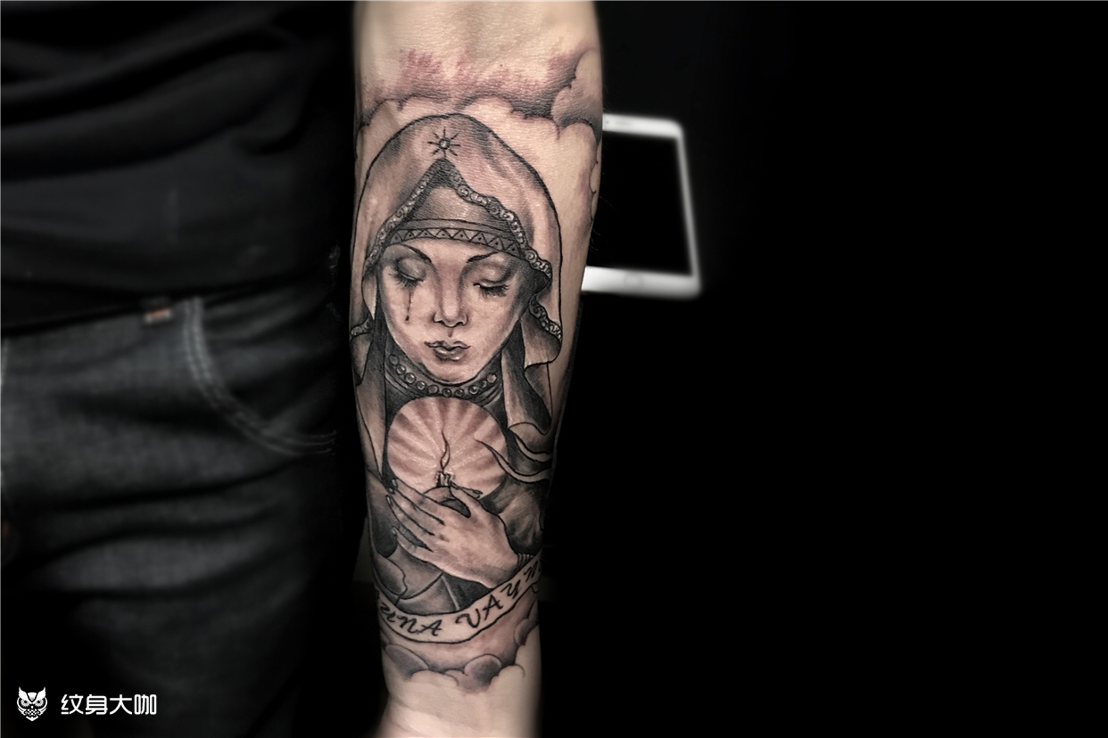 圣母_纹身图案手稿图片_别钰文的纹身作品集