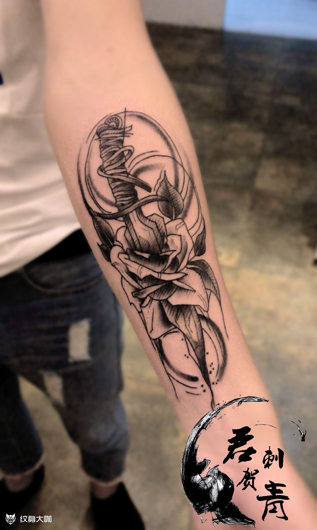 玫瑰匕首_纹身图案手稿图片_君贺的纹身作品集