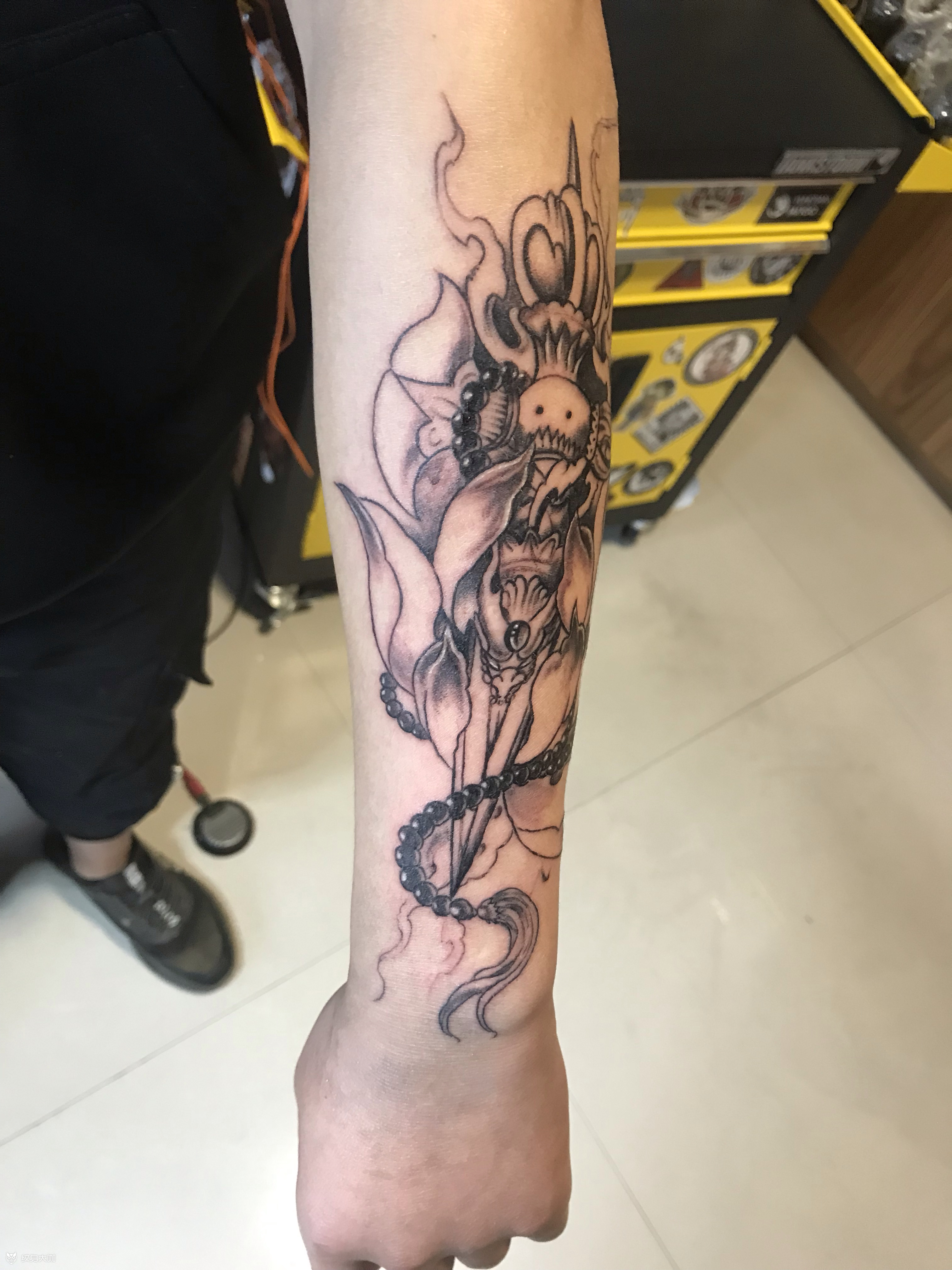十字金刚杵_纹身图案手稿图片_伟 刺 的纹身作品集