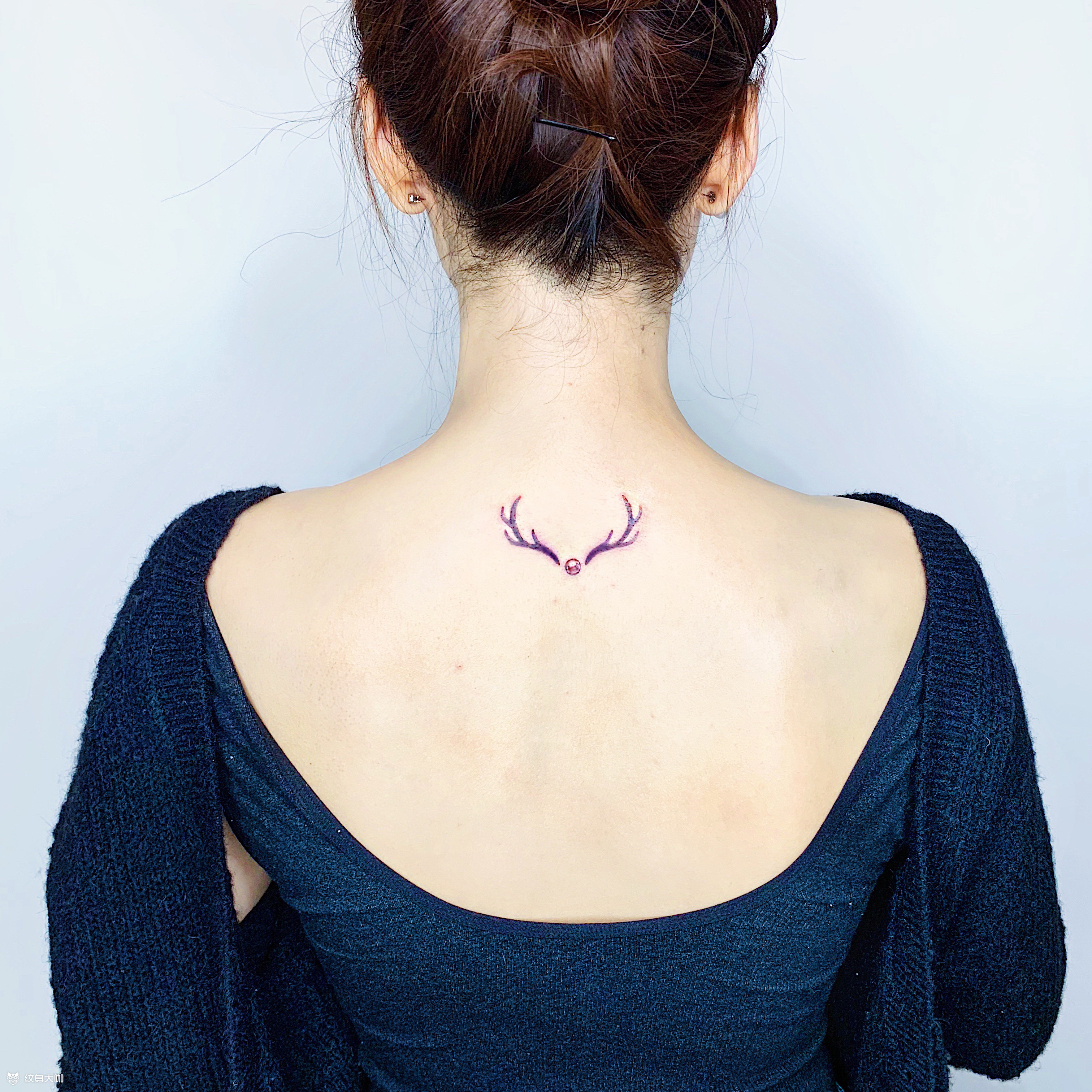 鹿角_纹身图案手稿图片_王一博的纹身作品集