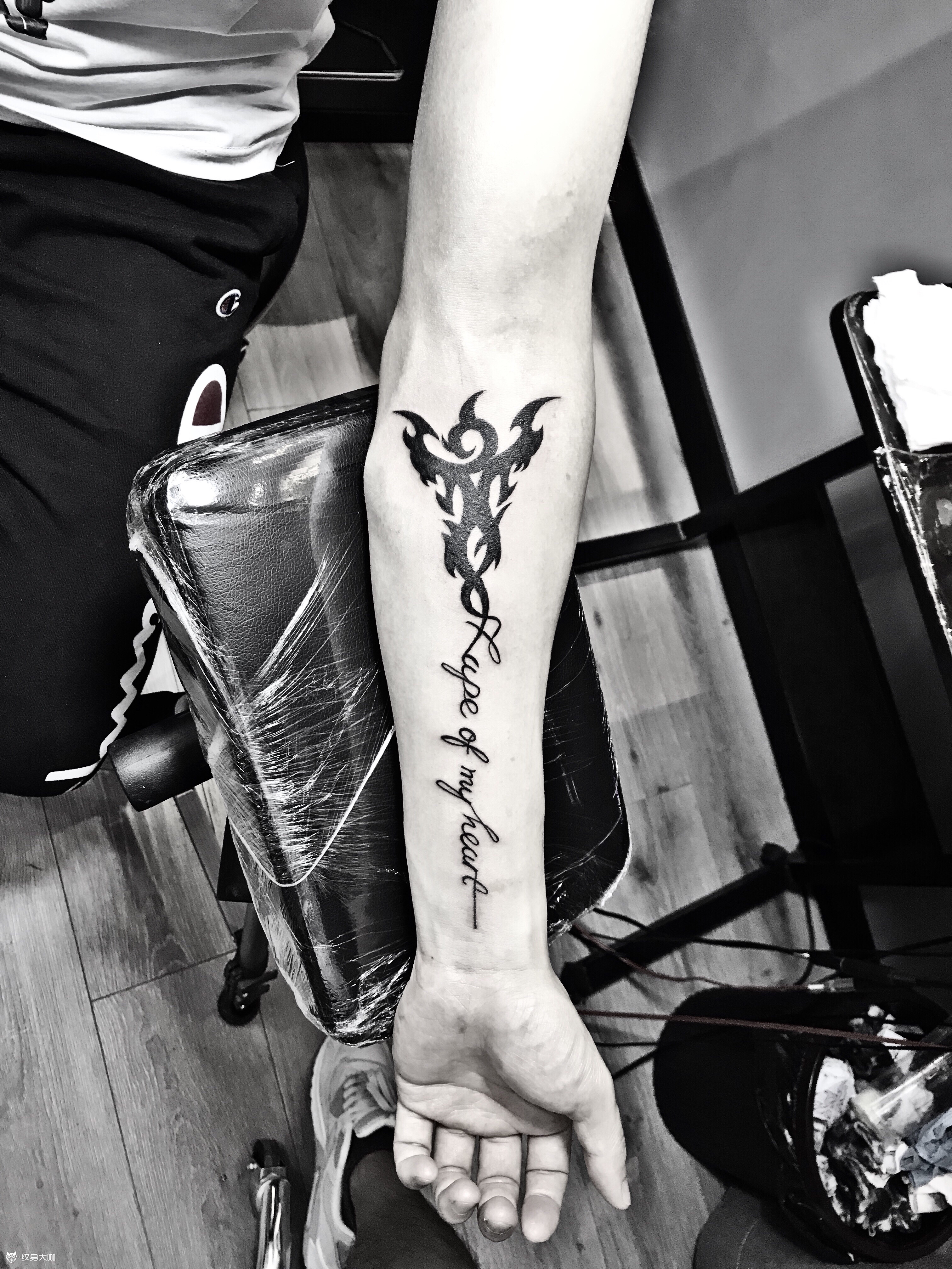 小臂图腾_纹身图案手稿图片_刘学凯的纹身作品集