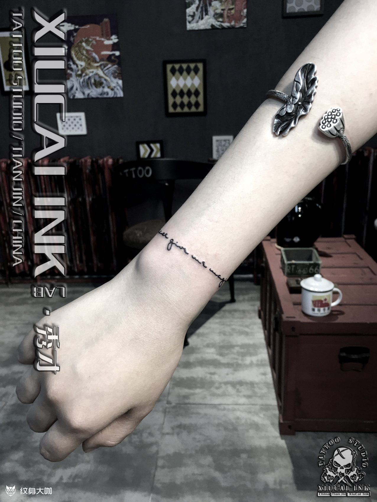 今日作业,手腕字母_纹身图案手稿图片_l3s的纹身作品集