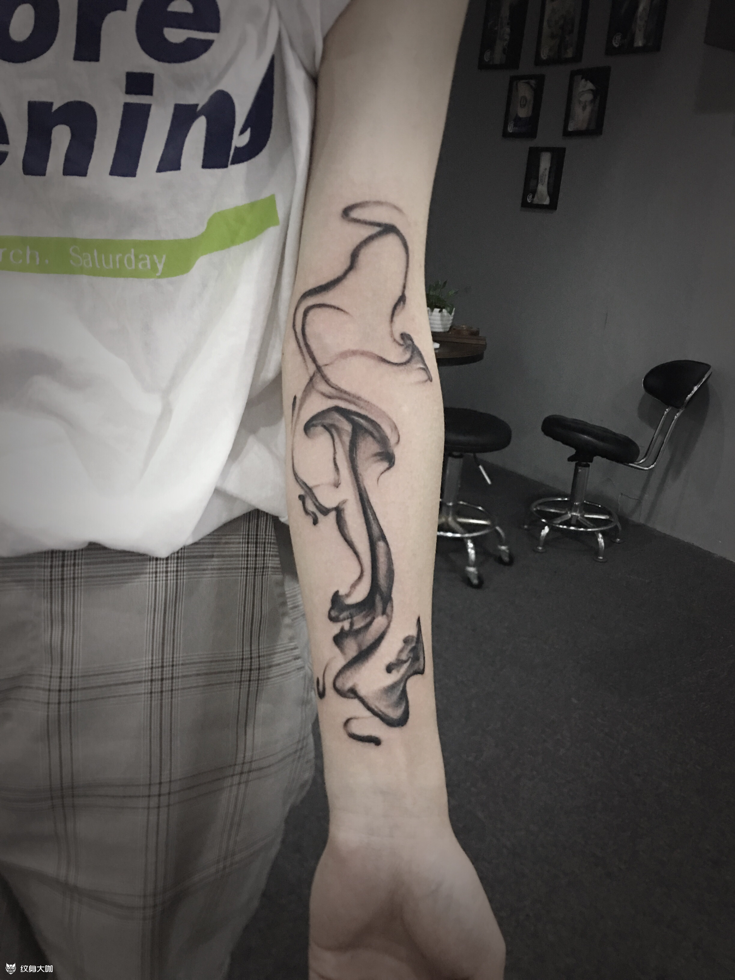 烟雾缭绕 写意_纹身图案手稿图片_九景的纹身作品集