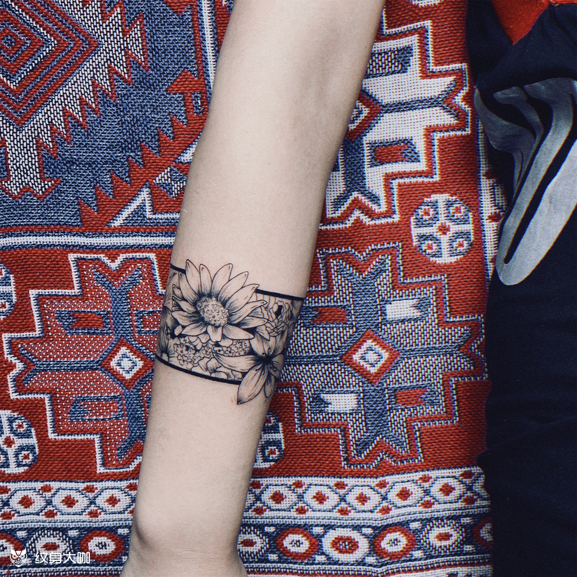 素花手环_纹身图案手稿图片_行止tattoo-梦录0315的纹身作品集