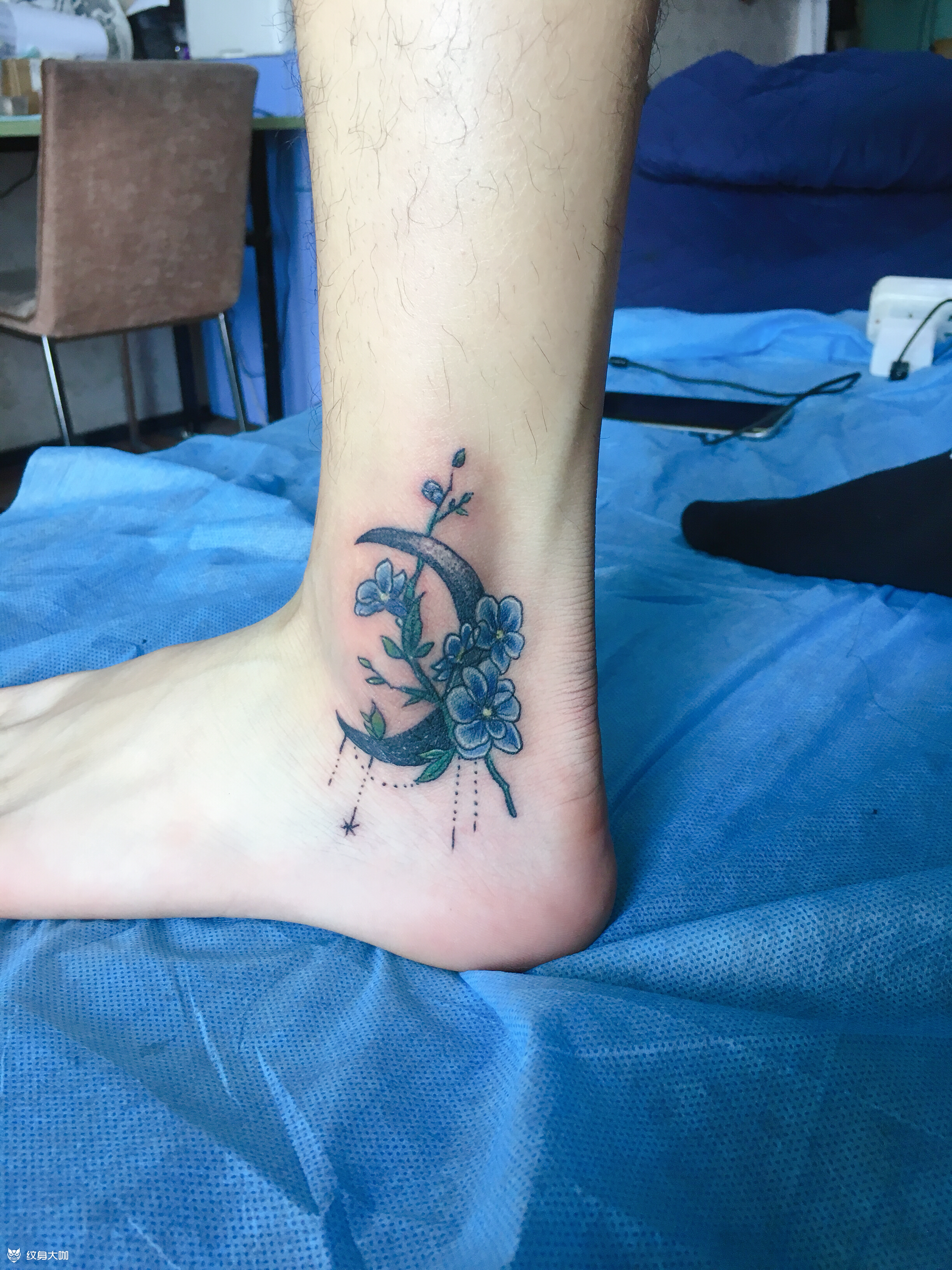 月亮花环_纹身图案手稿图片_佛爷的纹身作品集