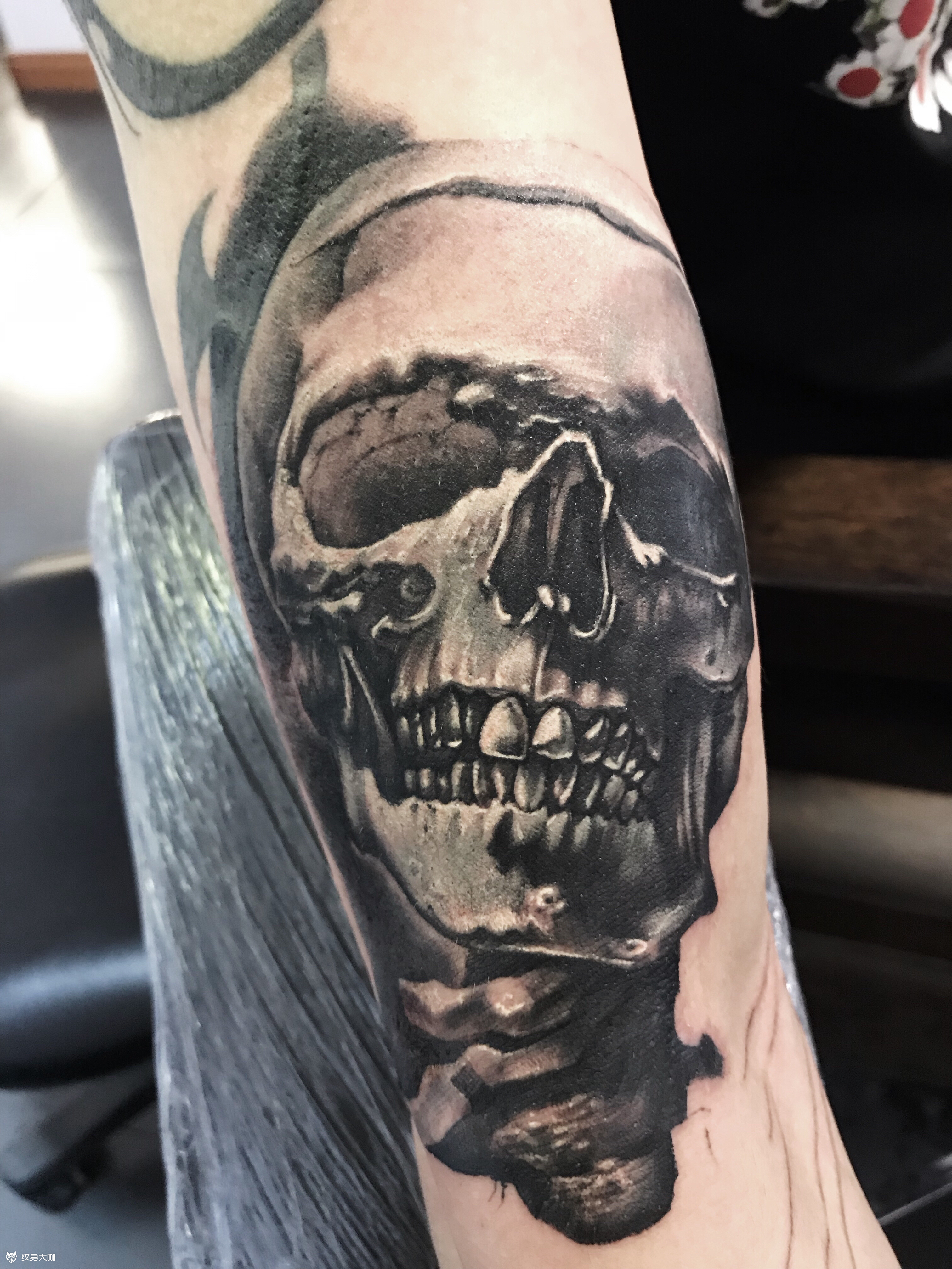 孤独.躯壳_纹身图案手稿图片_陈少忠的纹身作品集