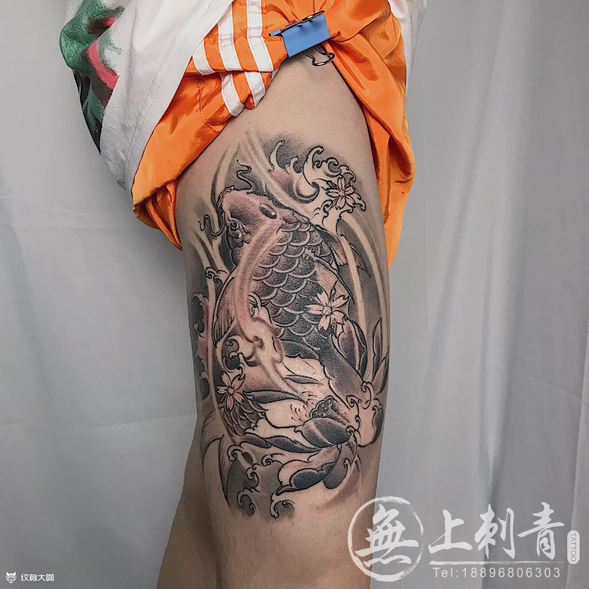 大腿鲤鱼_纹身图案手稿图片_无上设计师-古月的纹身作品集