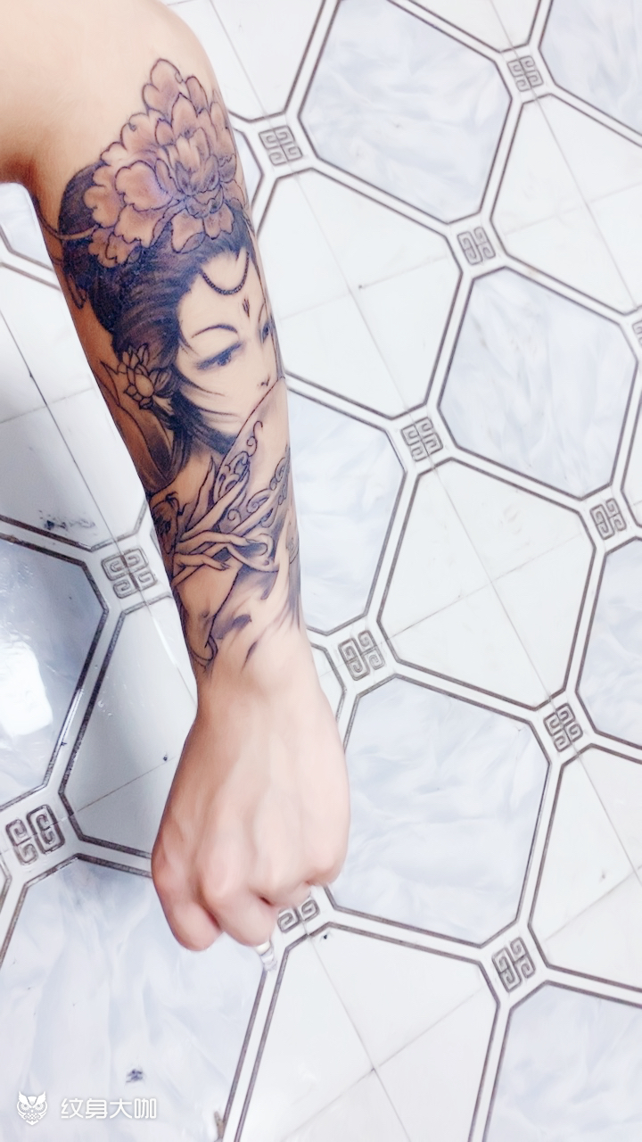 目前小臂艺伎,我想遮盖加修改成_纹身吧社区 - 纹身大咖