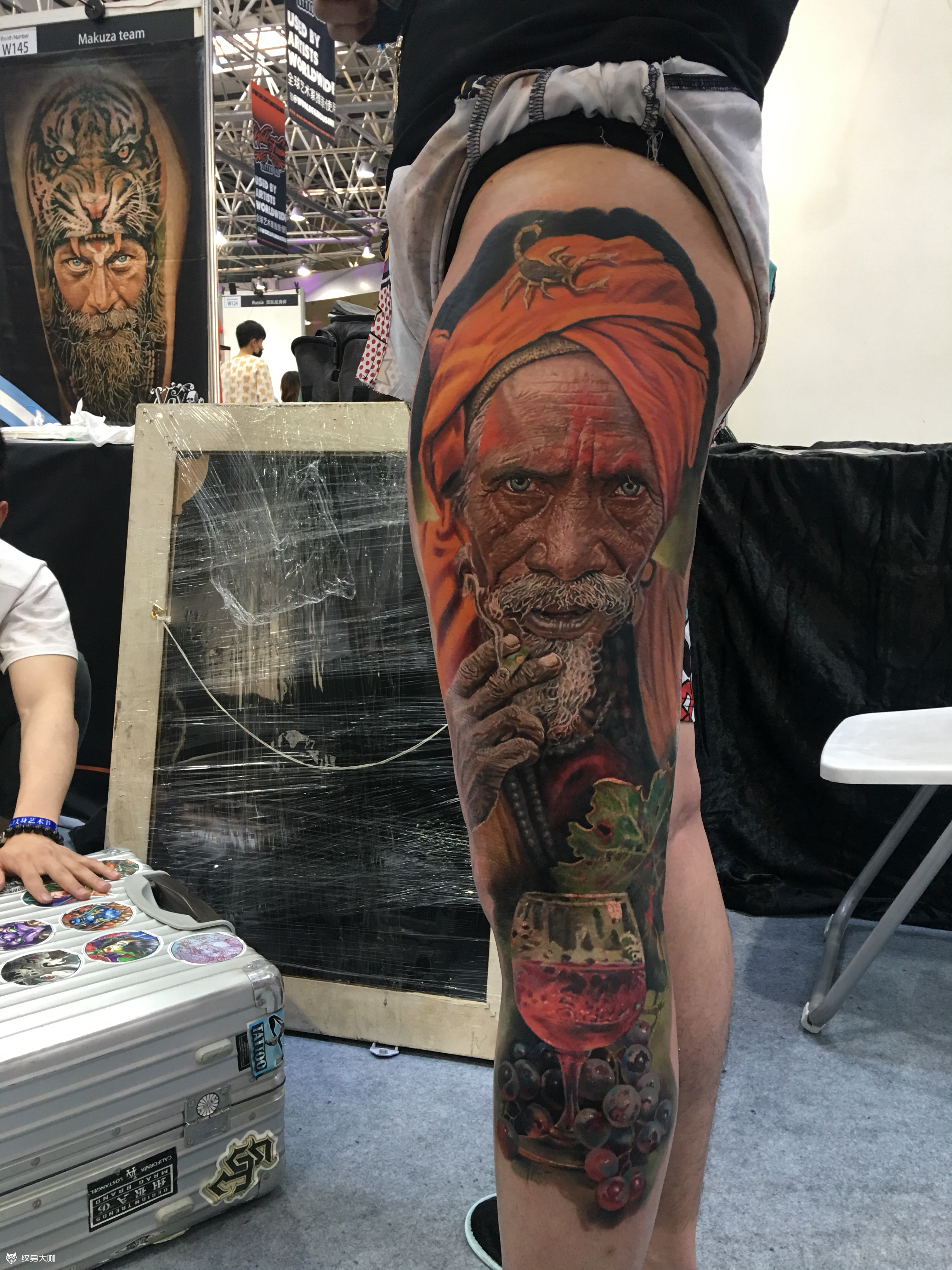 印度抽烟的老人与葡萄和酒 20_纹身吧社区 - 纹身大咖