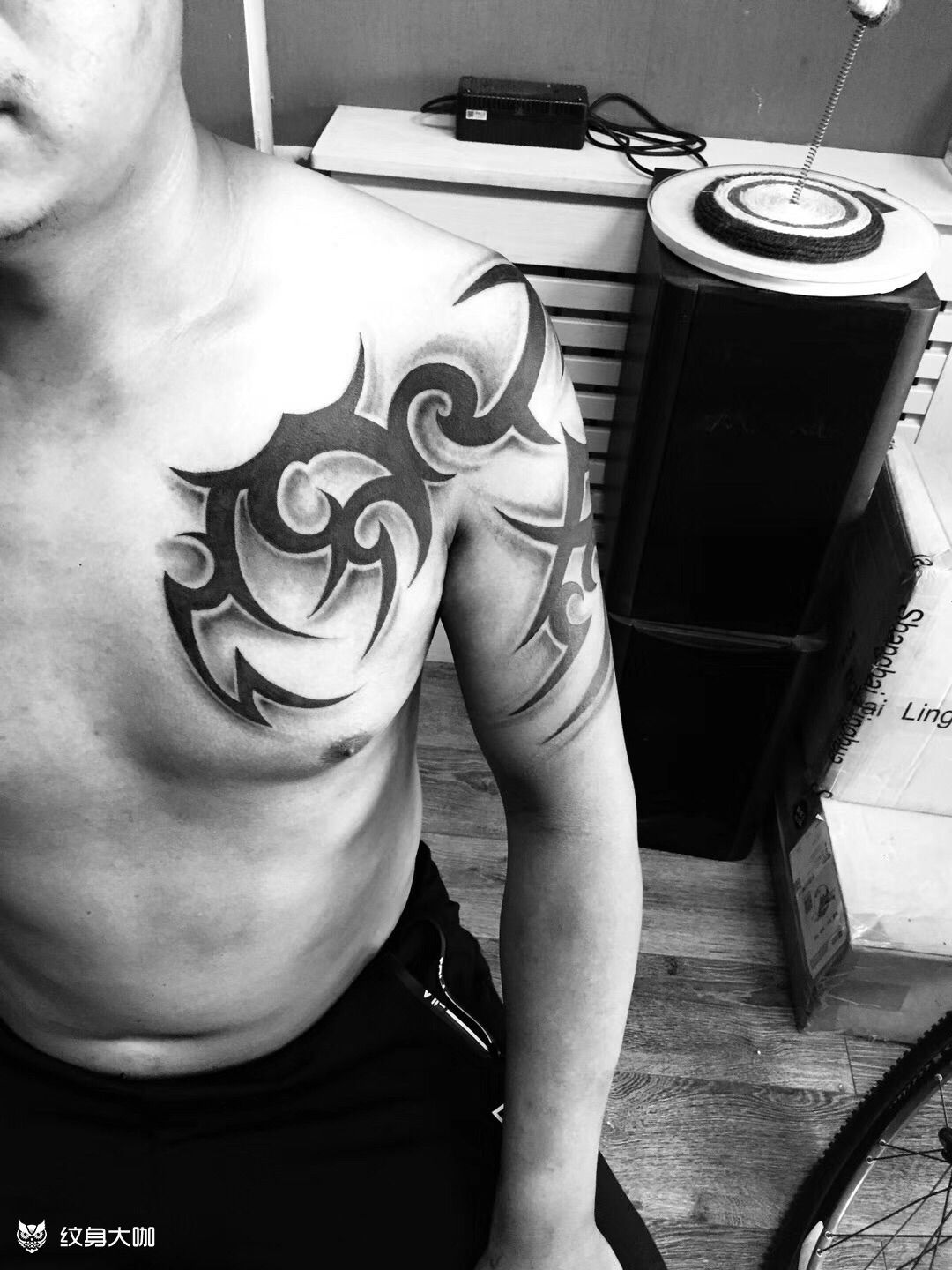 刺尊堂纹身-半甲图腾