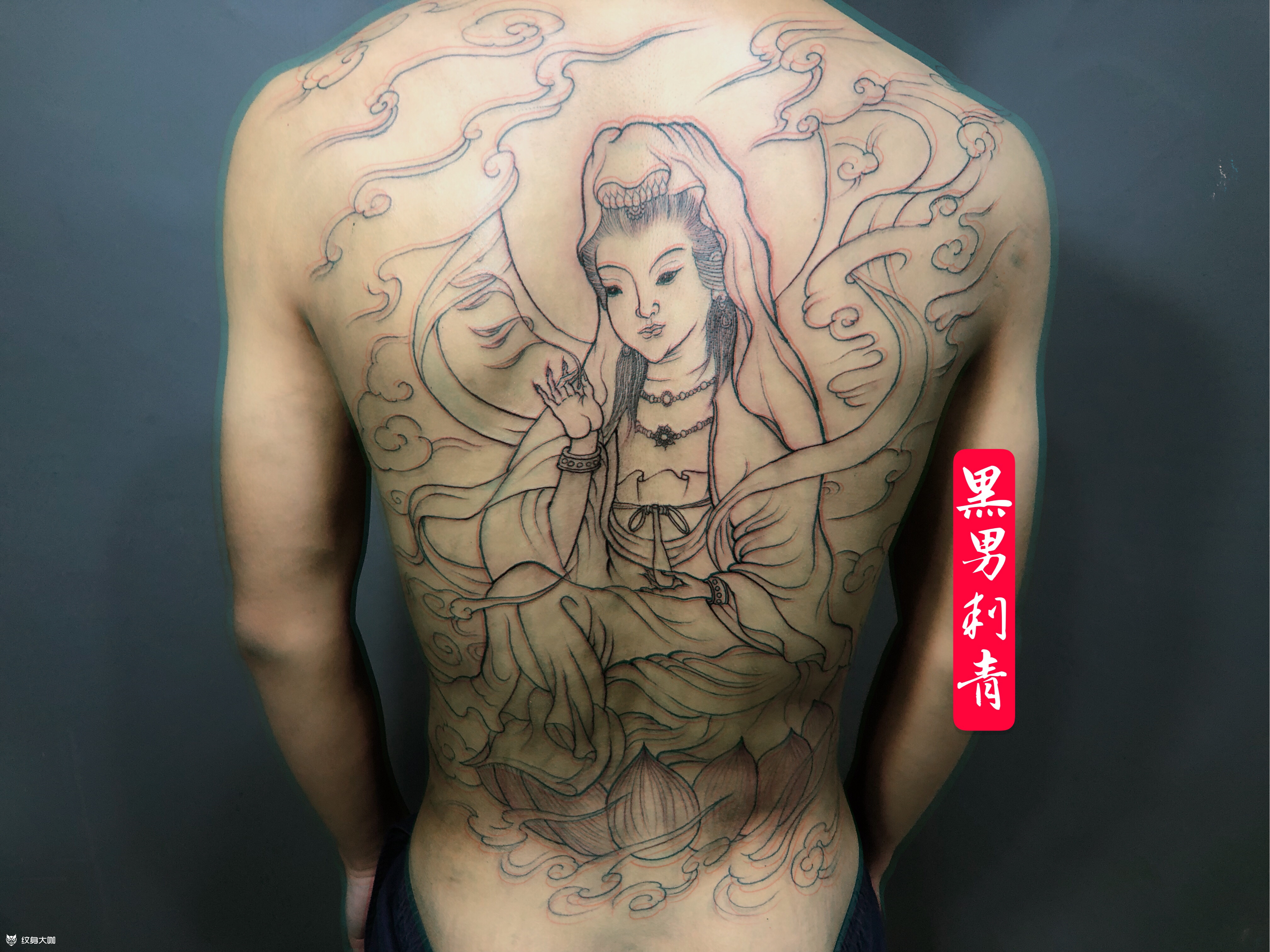 满背菩萨_纹身图案手稿图片_兰华程的纹身作品集