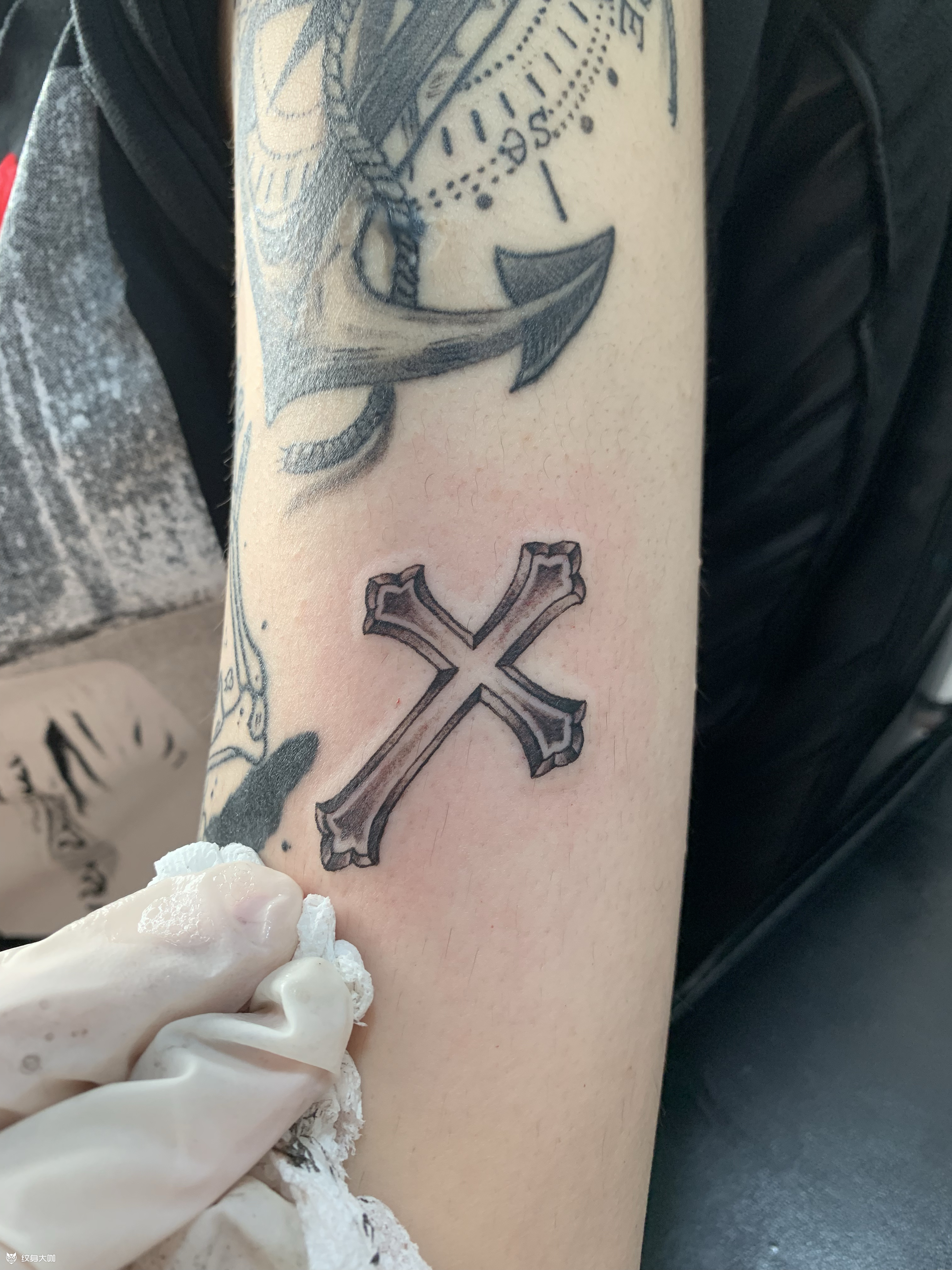 十字架_纹身图案手稿图片_赵钰的纹身作品集
