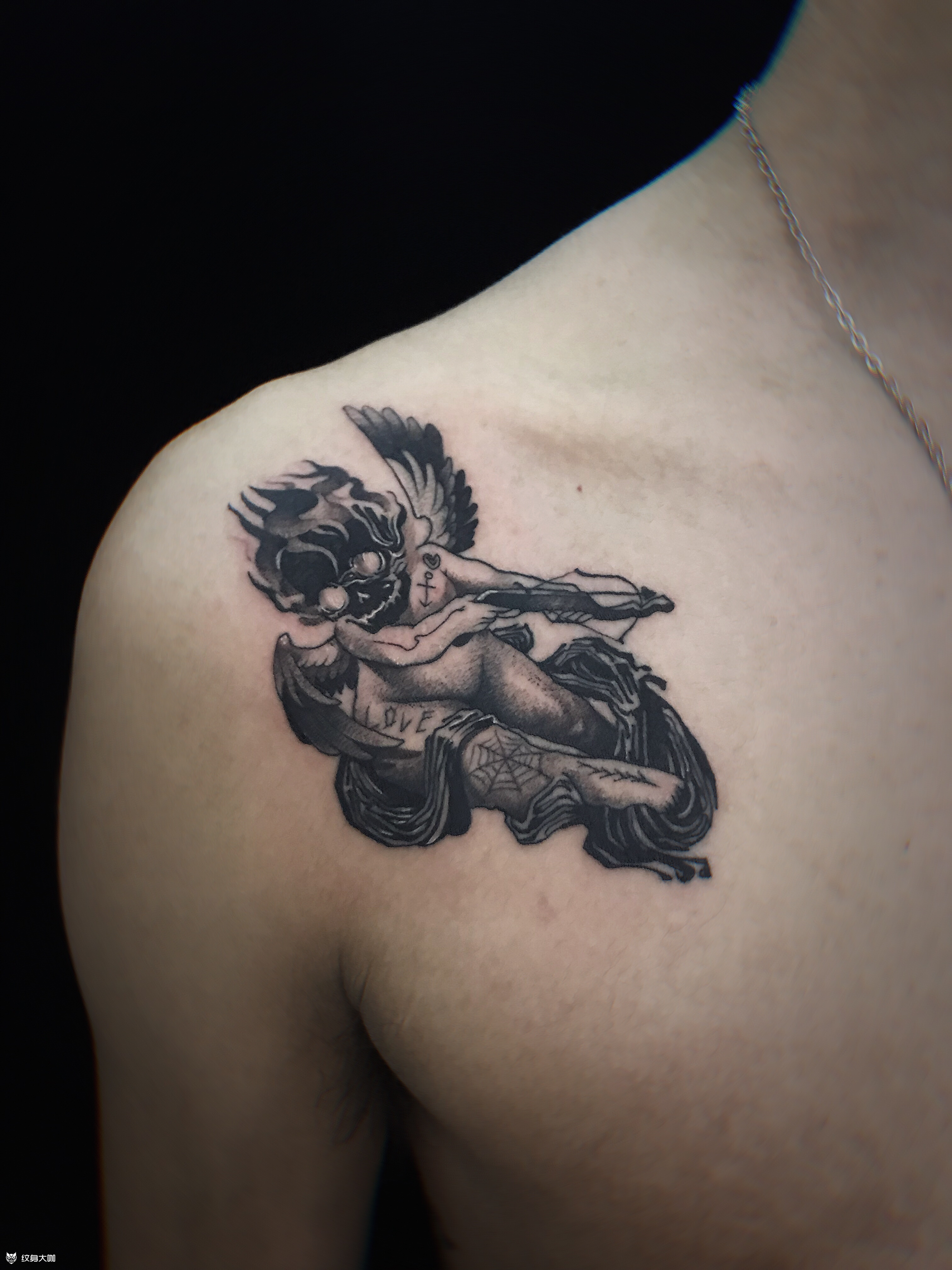 天使恶魔_纹身图案手稿图片_mr.「佬夏」的纹身作品集
