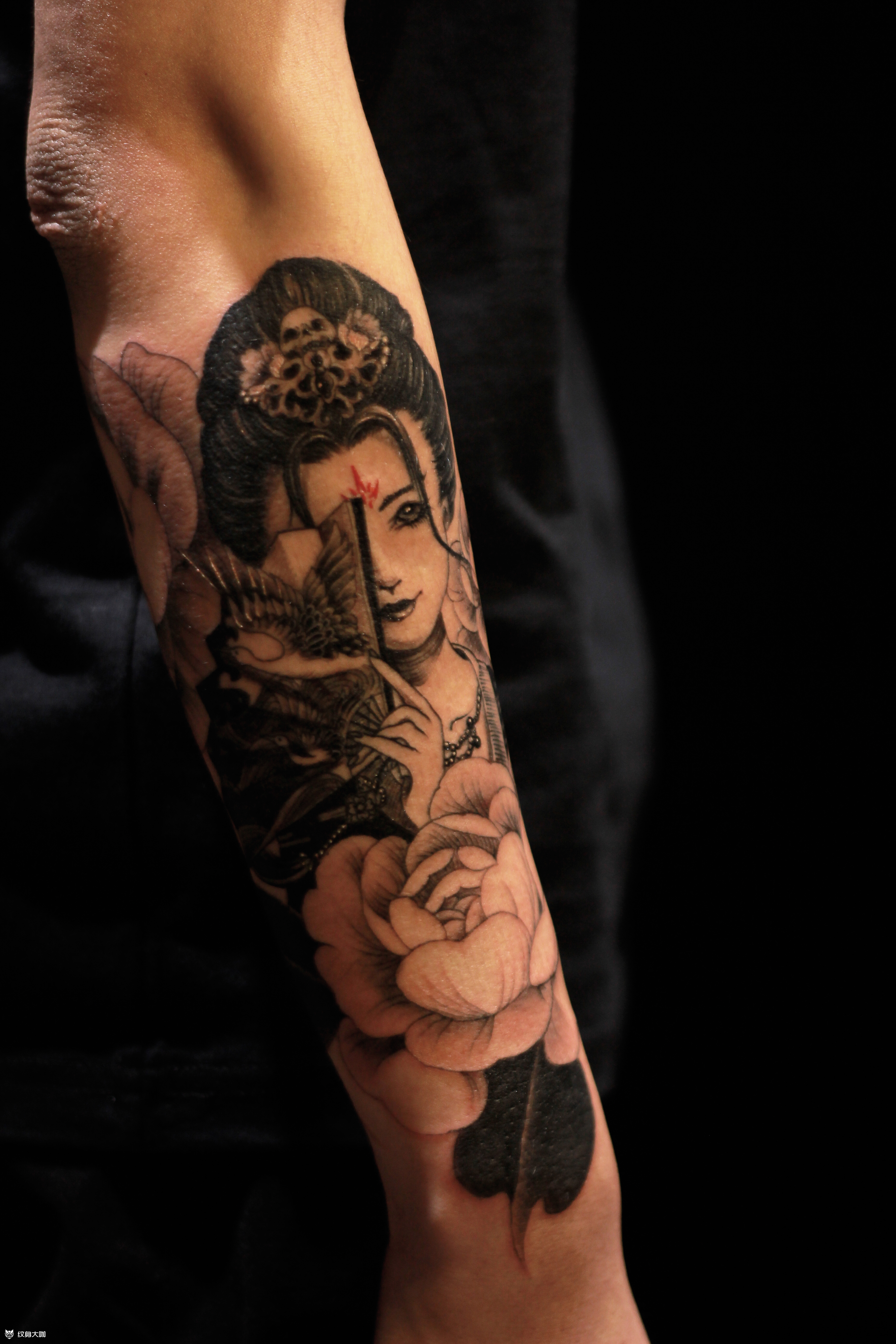 仕女图_纹身图案手稿图片_清先森的纹身作品集