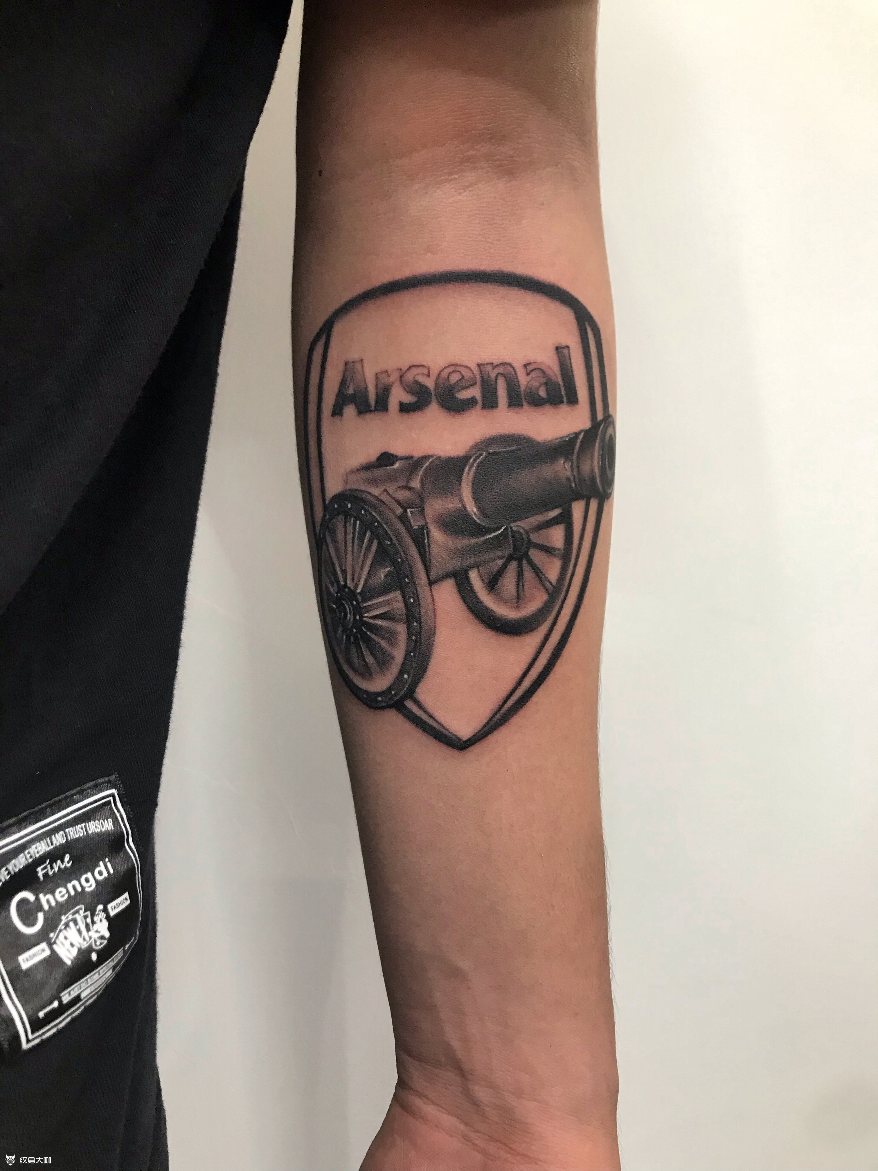 阿森纳球队标志_纹身图案手稿图片_隆爷的纹身作品集