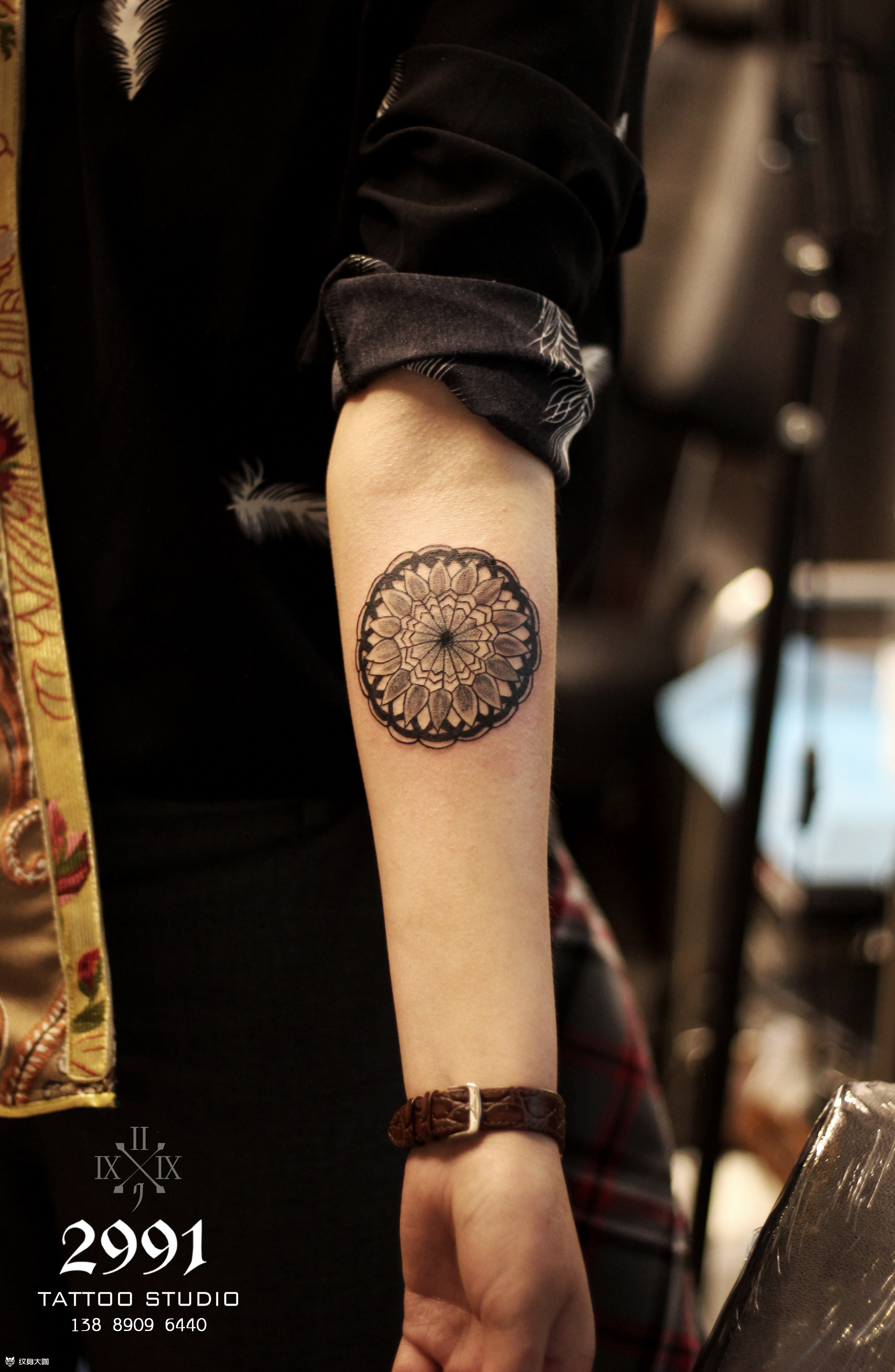 对称图形的美-梵花曼达拉 ◎_纹身图案手稿图片_孙若愚的纹身作品集