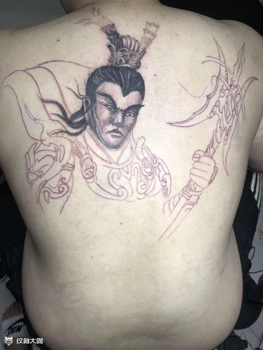 持戟驱赤这位客人特别喜欢岳老_纹身吧社区 - 纹身大咖