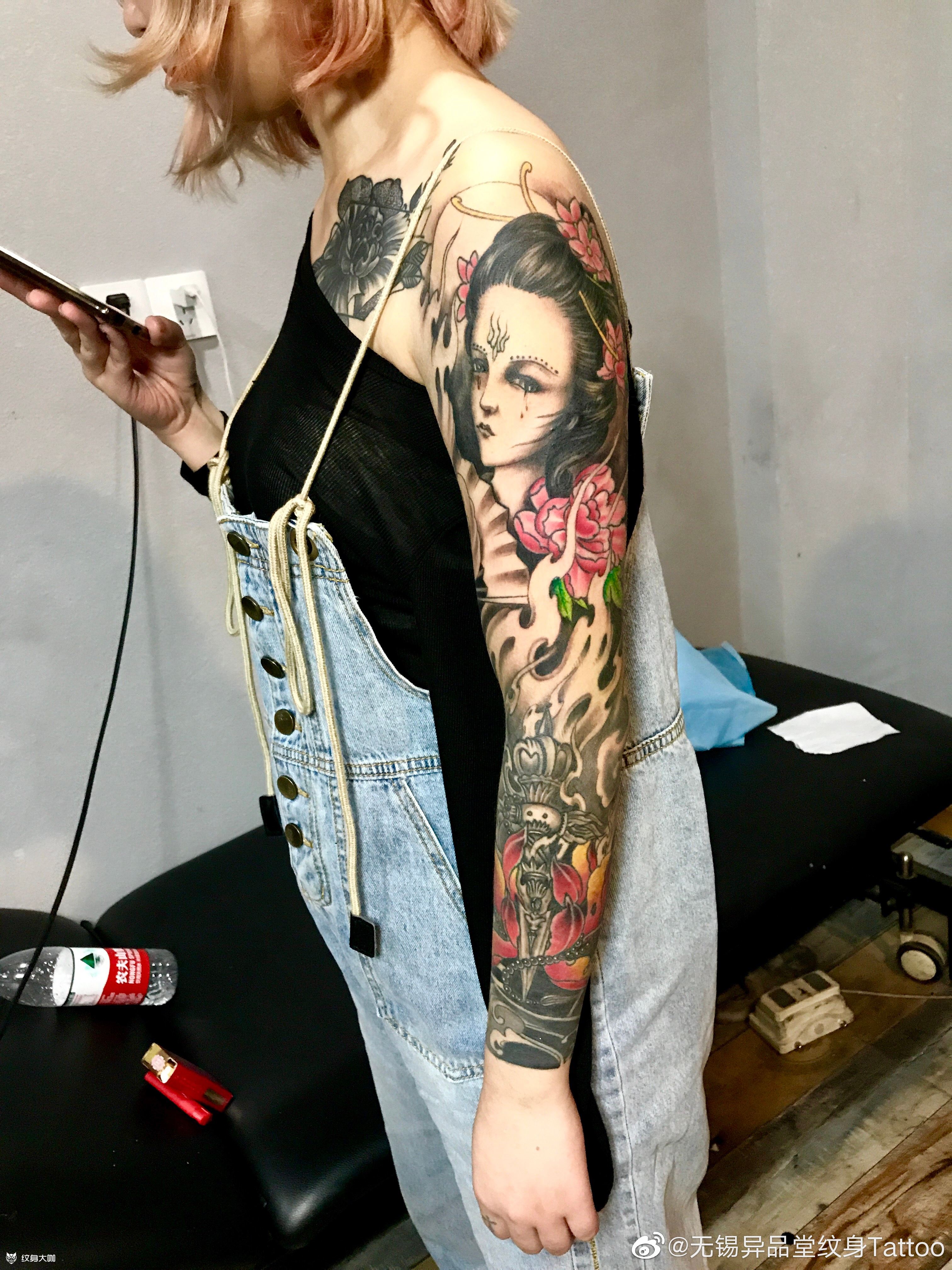 花臂客人之前在手腕处做过一个_纹身吧社区 - 纹身大咖