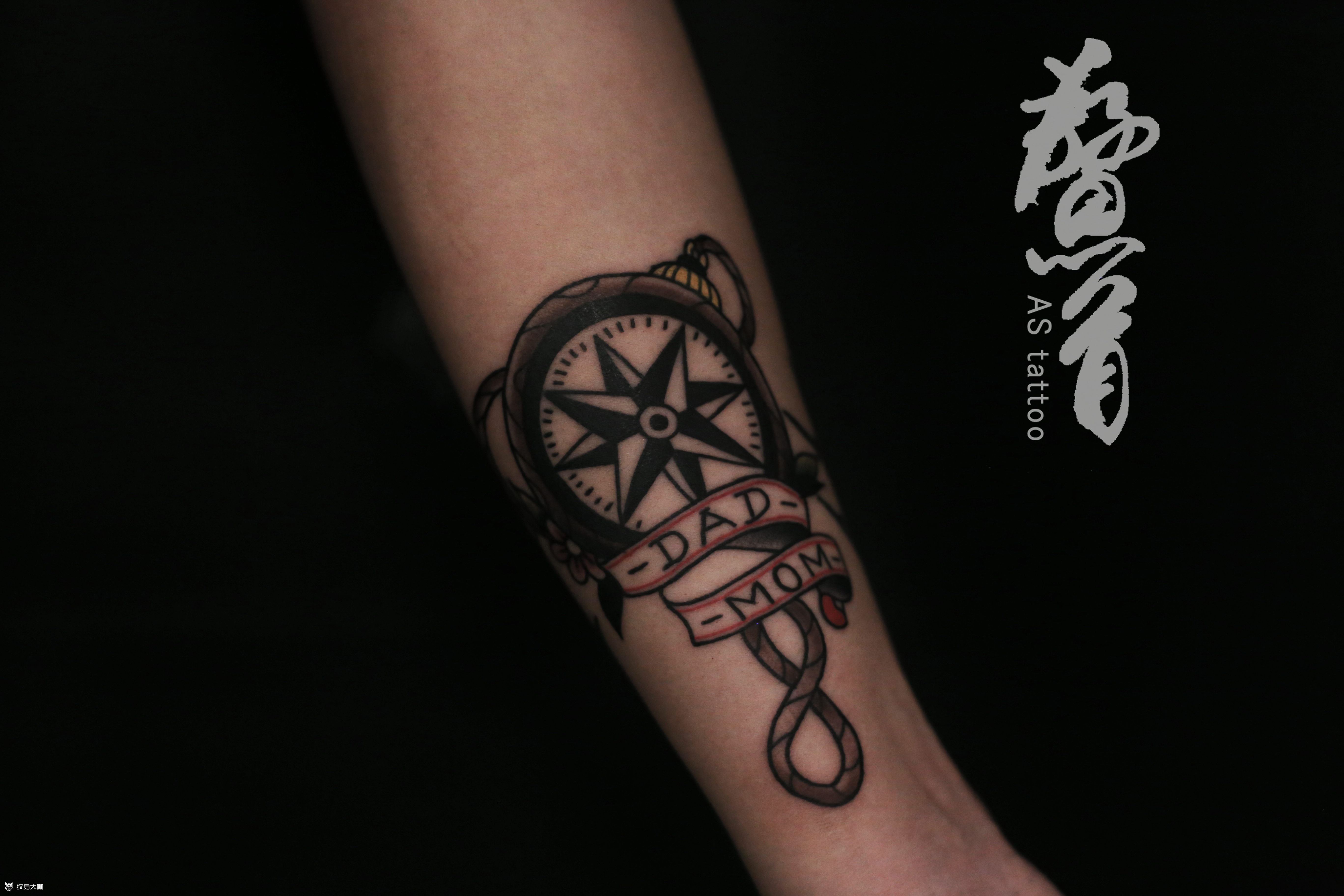 old school指南针_纹身图案手稿图片_张璐的纹身作品集
